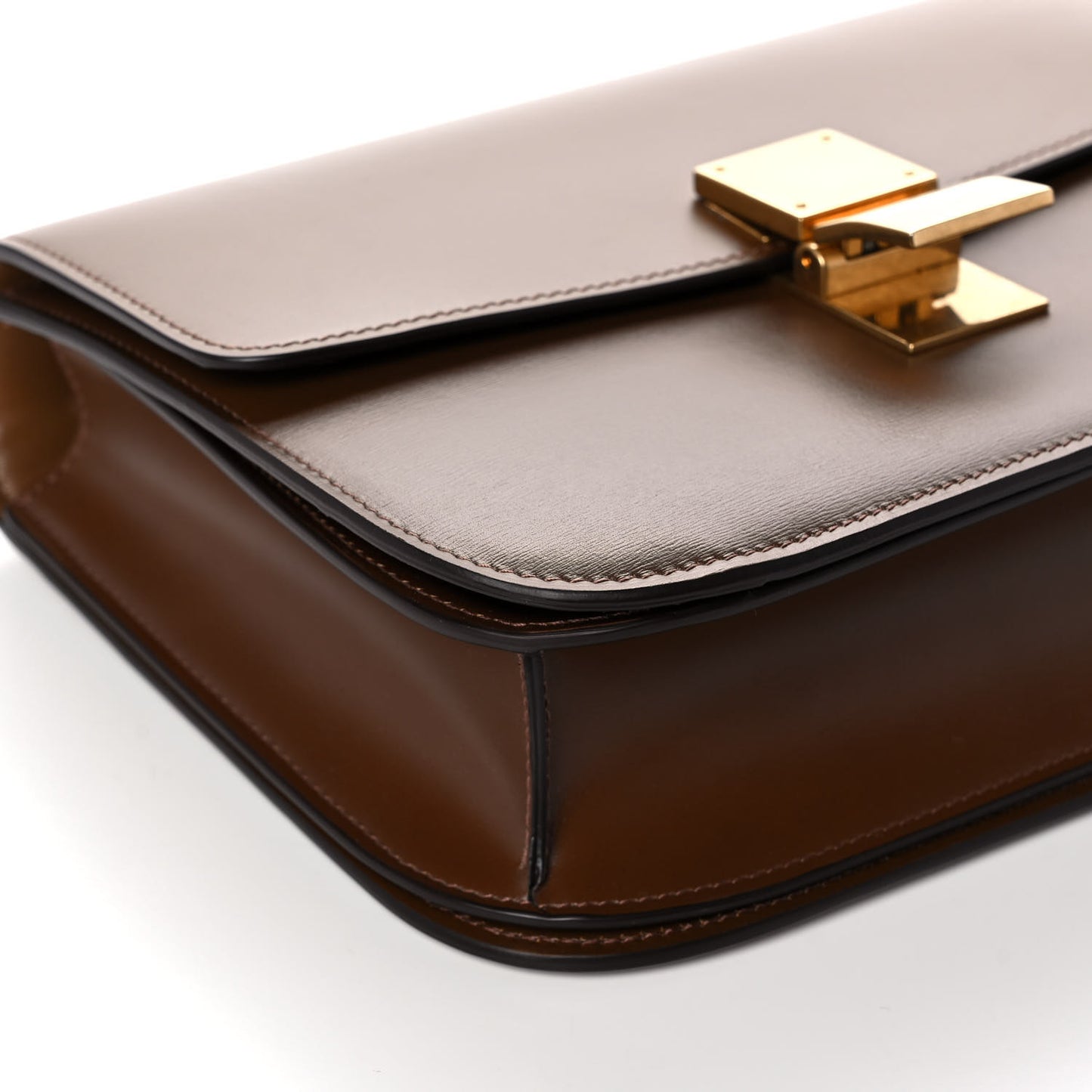 Box Calfskin Medium Classic Box Flap Bag Camel