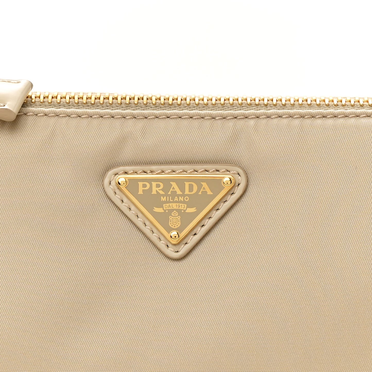 Re-Nylon Spazzolato Re-Edition 2002 Shoulder Bag Deserto