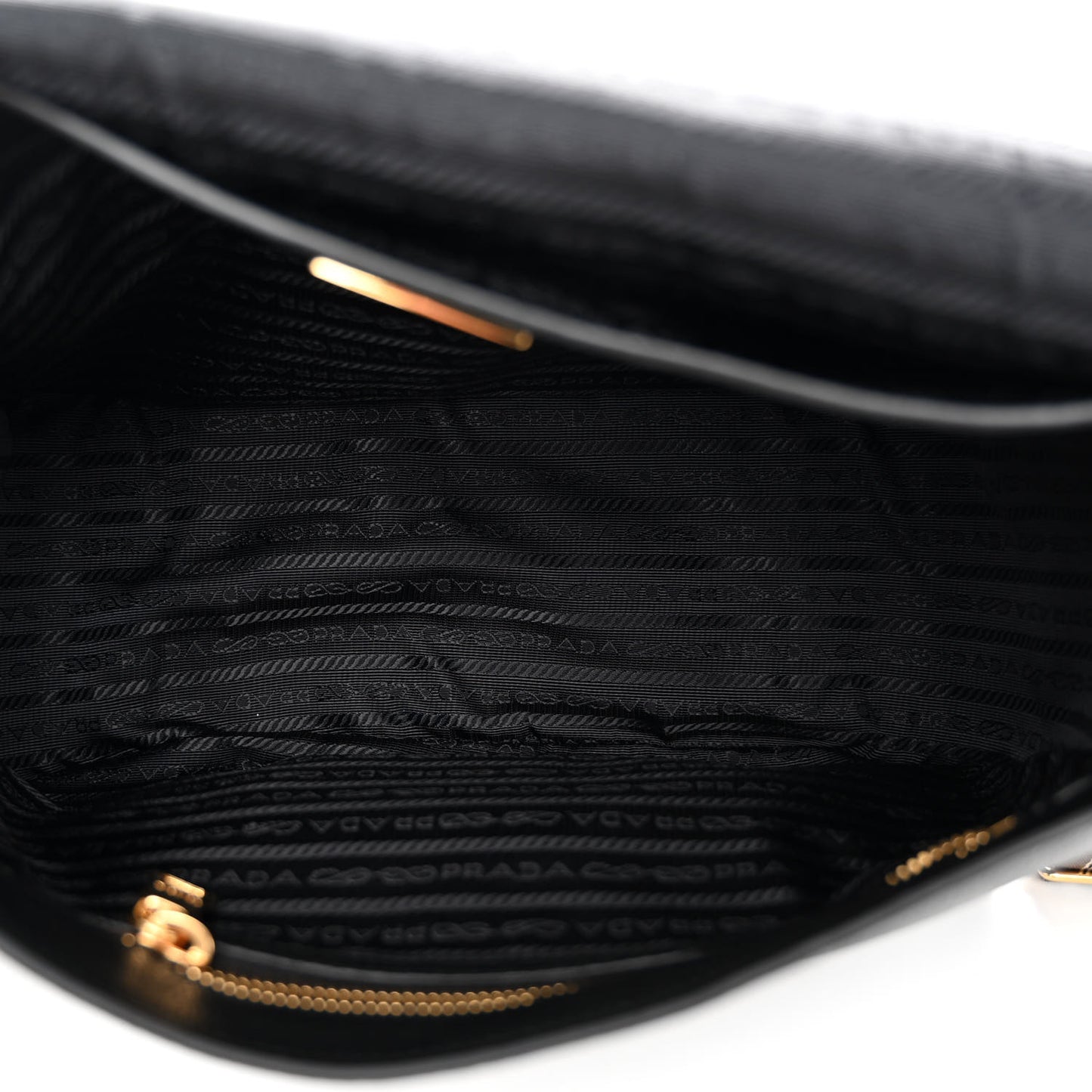 Vitello Daino Embossed Logo Flap Shoulder Bag Black