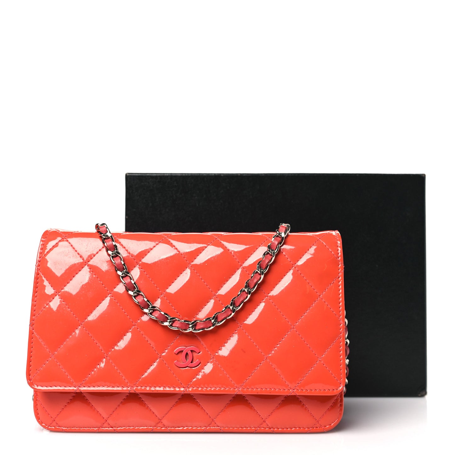 Patent Quilted Wallet On Chain WOC Dark Pink