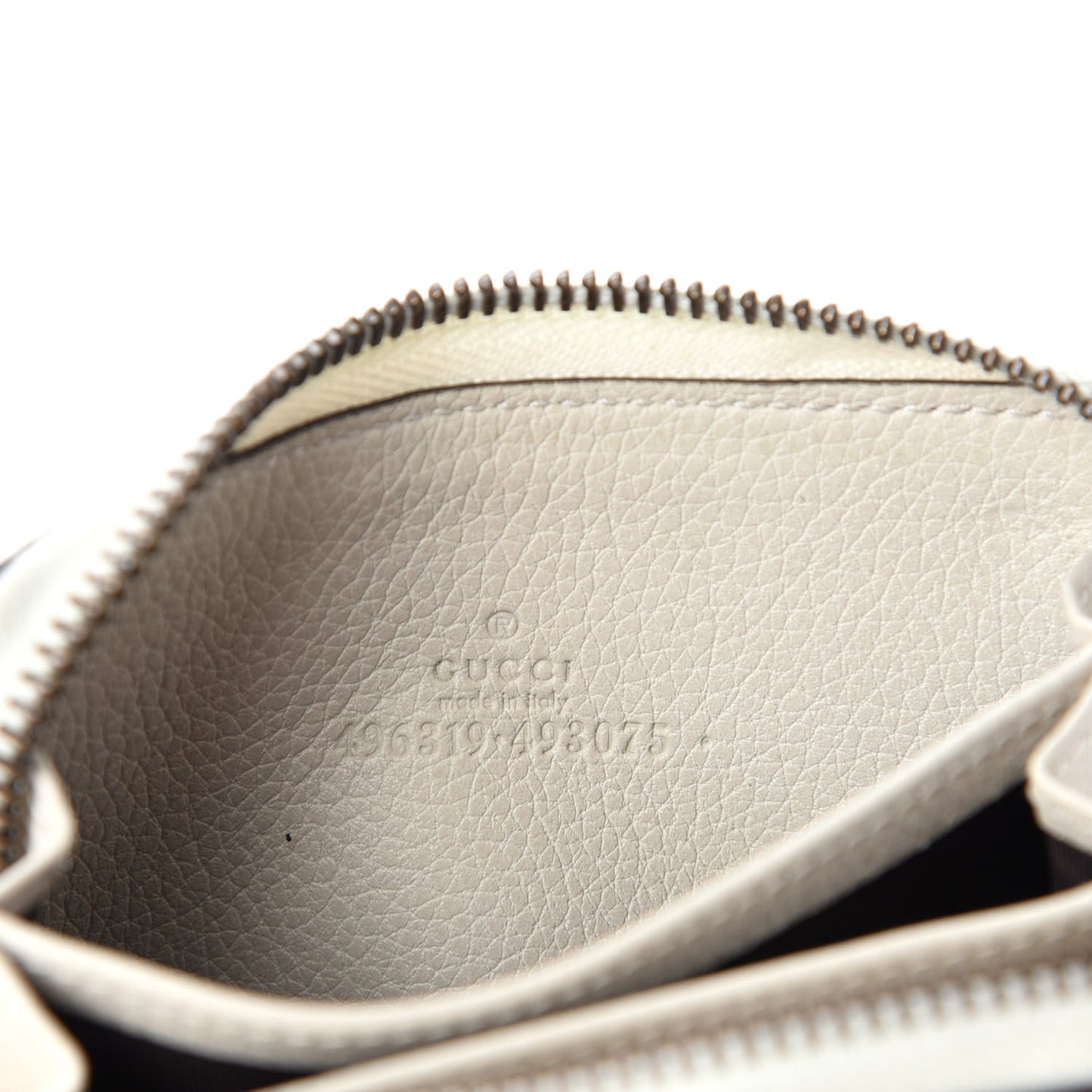 Calfskin Logo Zip Around Card Case White