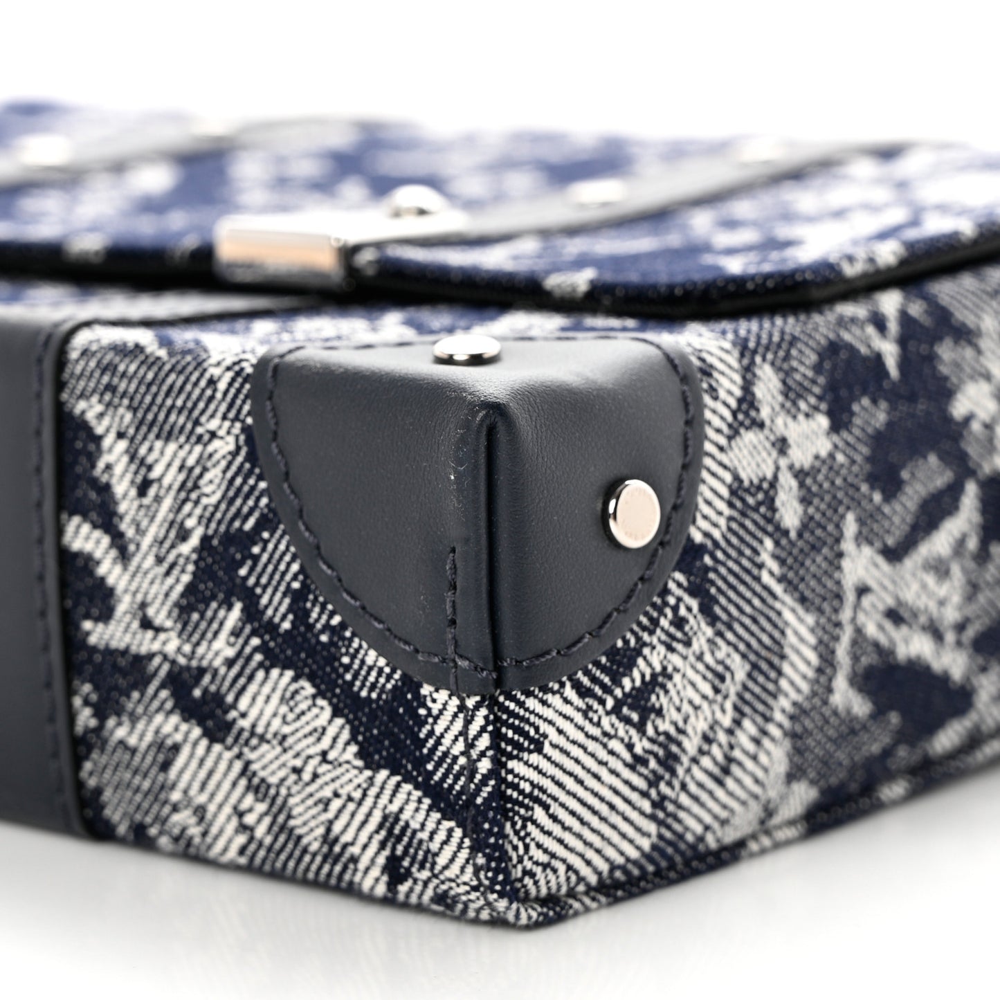 Monogram Tapestry Trunk Messenger Bleu