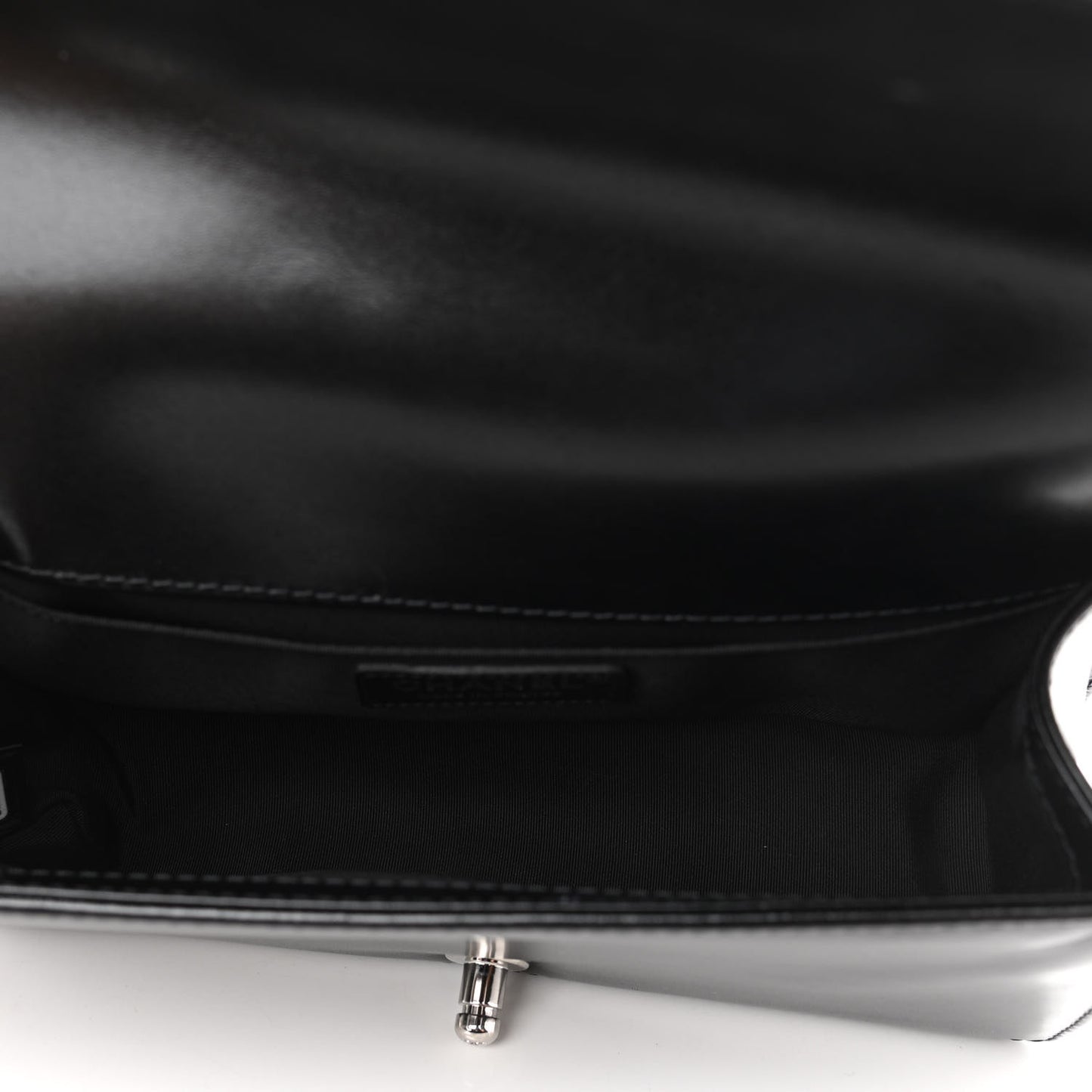 Glazed Calfskin Quilted Medium Chain Around Boy Flap Black