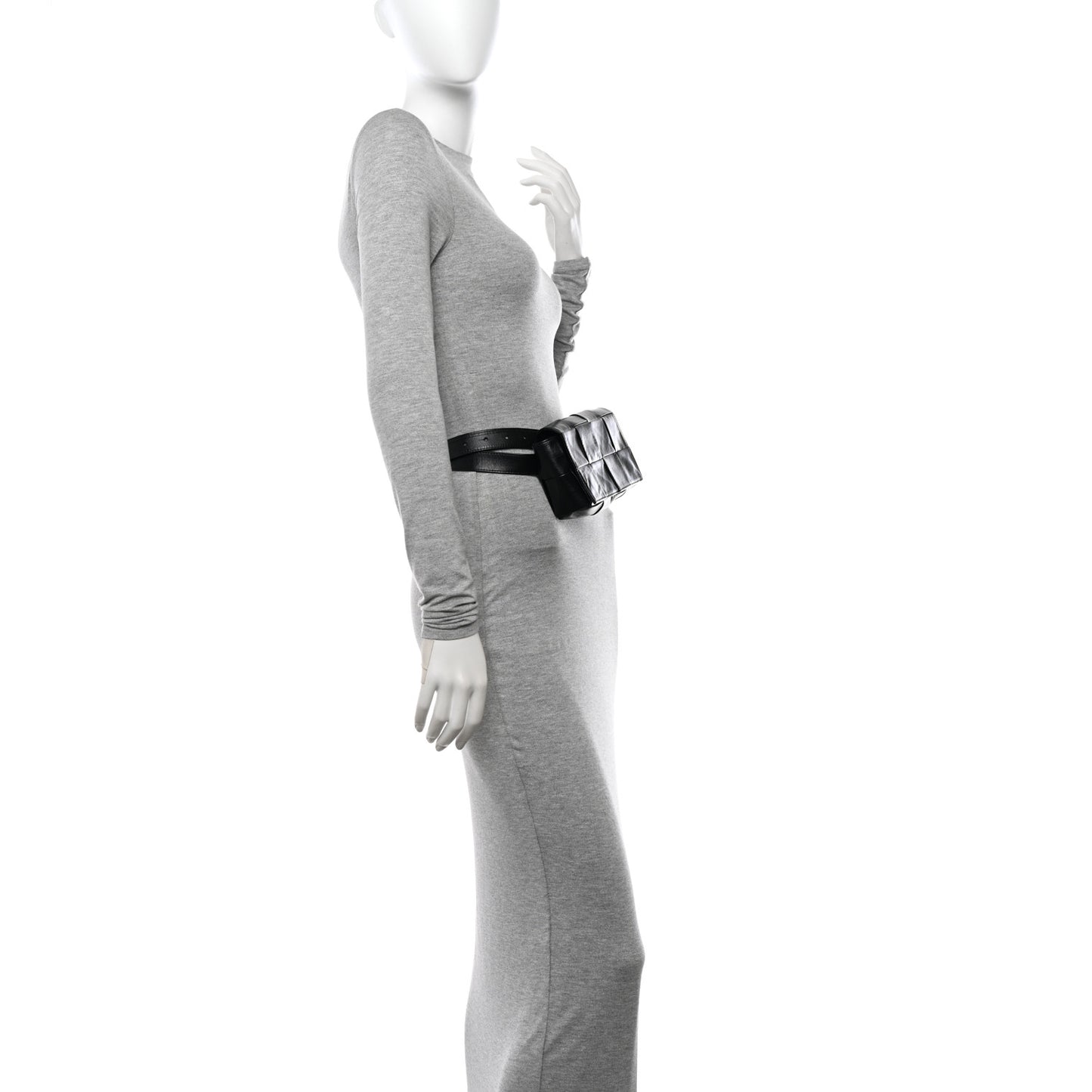 Paper Calfskin Maxi Intreccio The Belt Cassette Bag Black