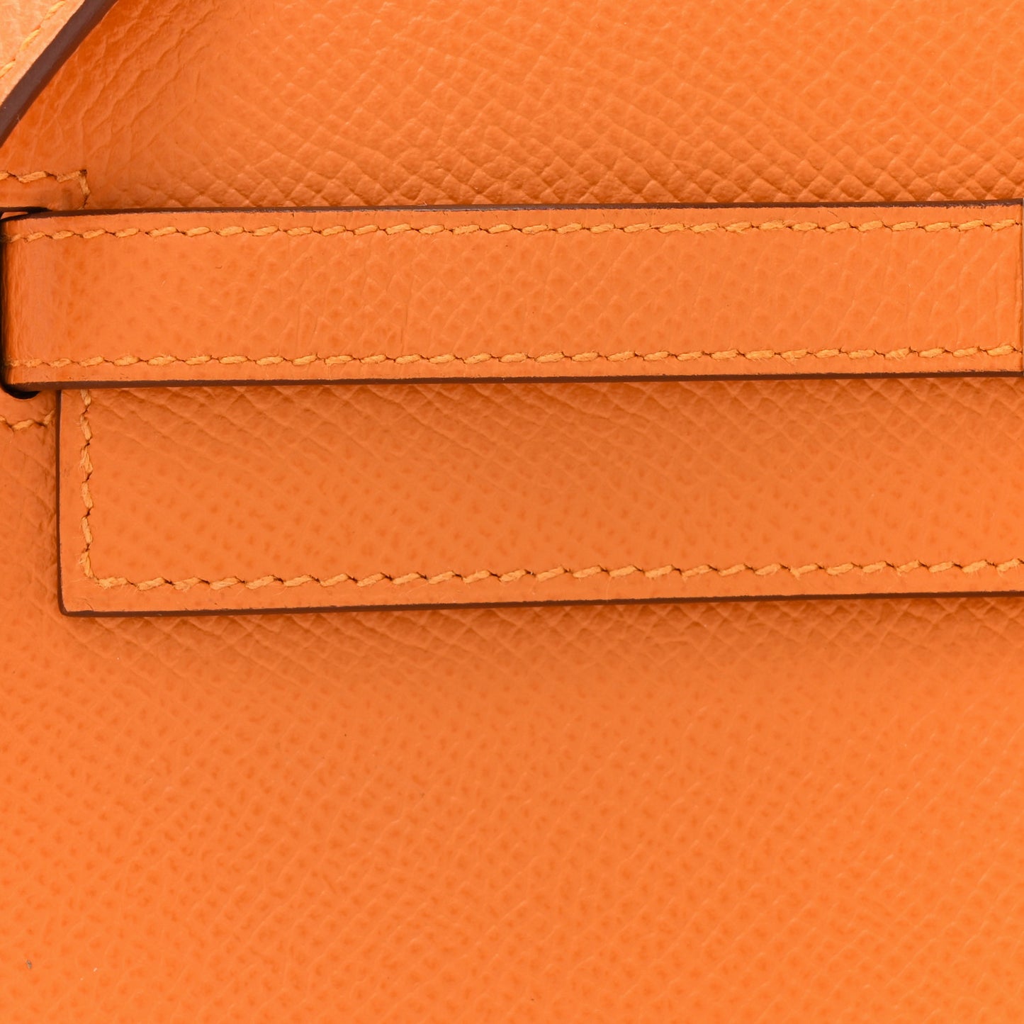 Epsom Kelly Wallet To Go Abricot
