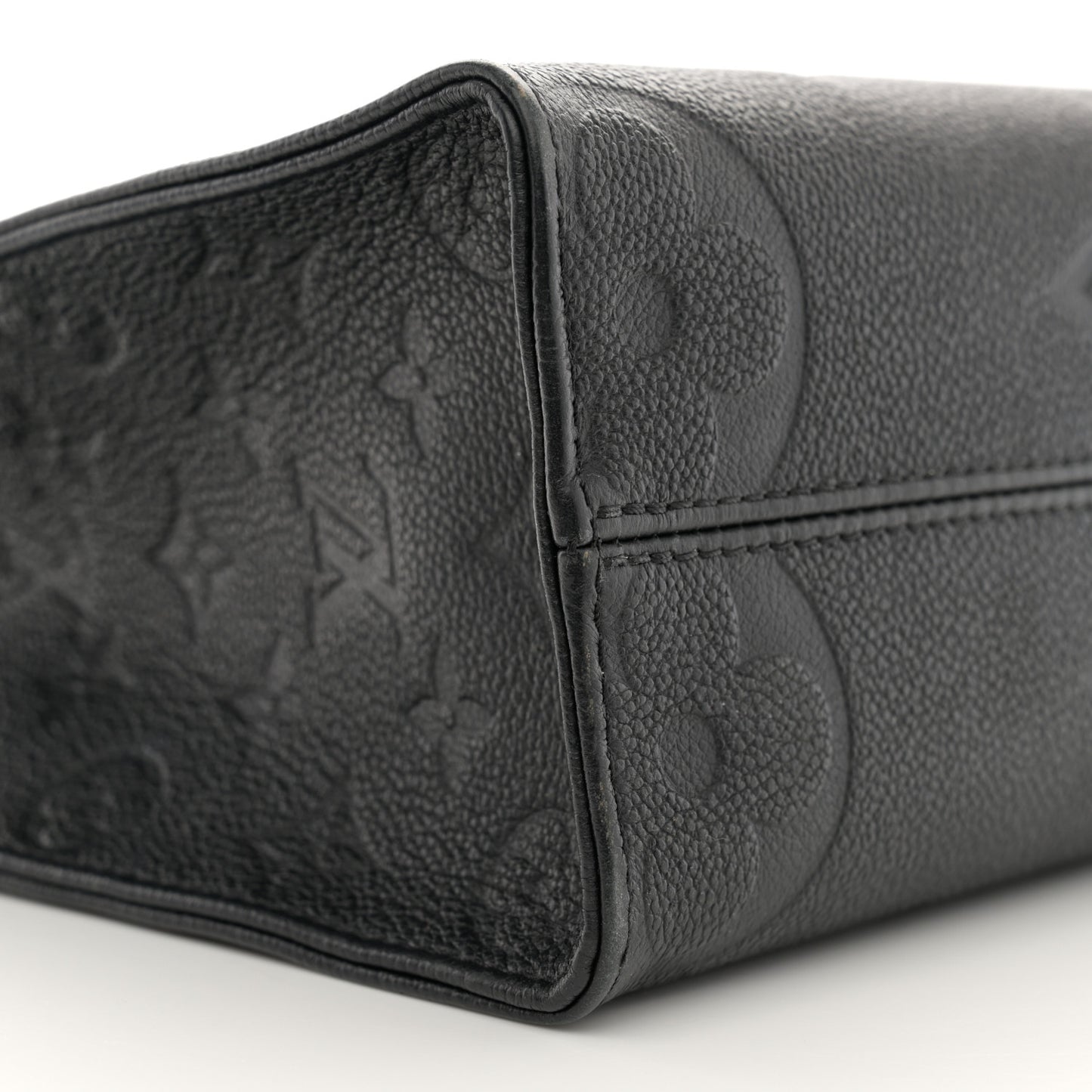 Empreinte Monogram Giant Onthego PM Black