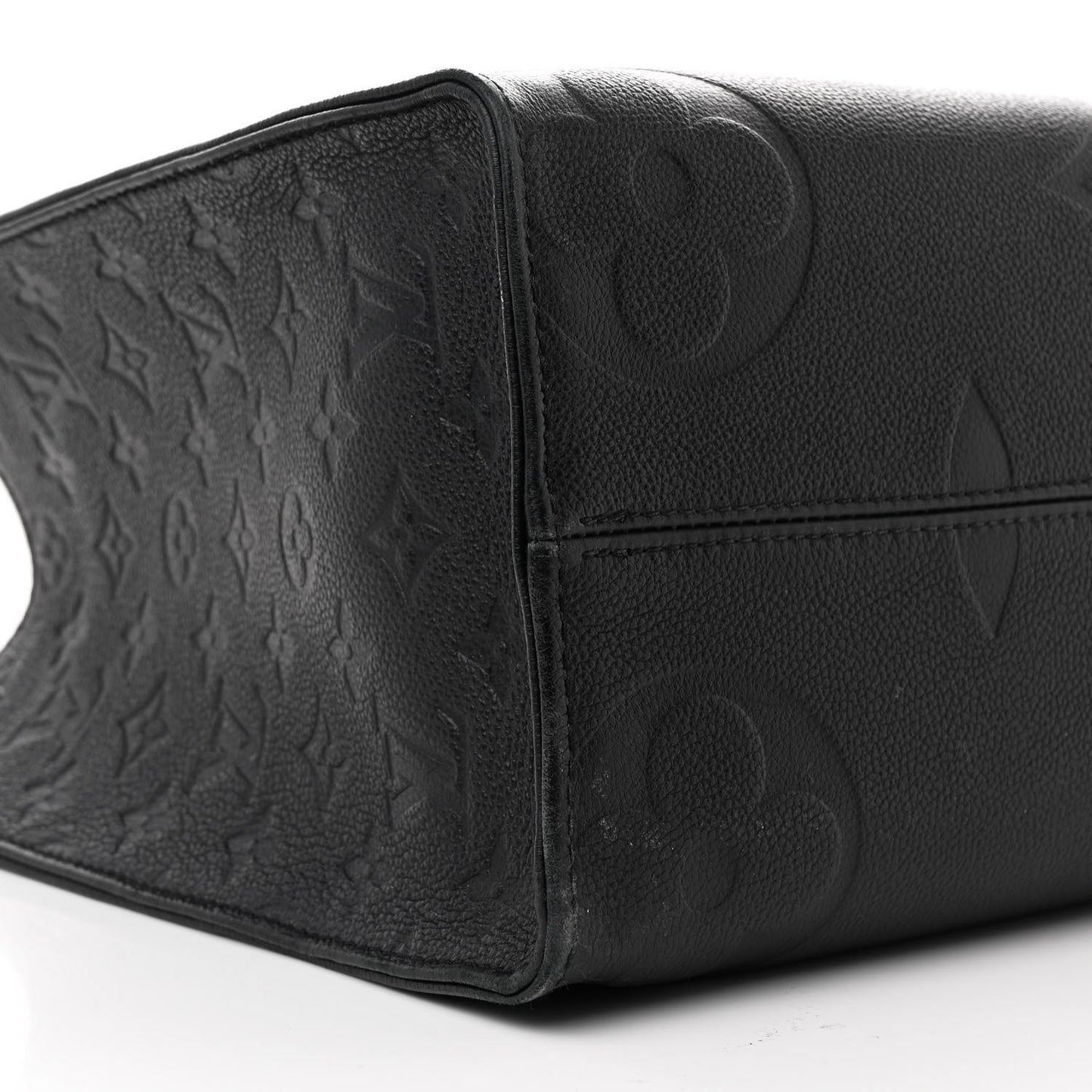 Empreinte Monogram Giant OnTheGo MM Black