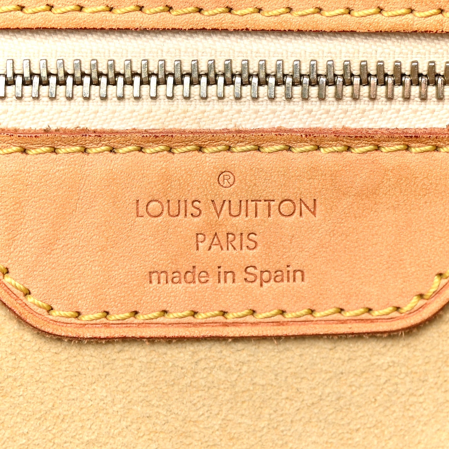 Louis Vuitton Damier Azur Hampstead MM 6 of 15