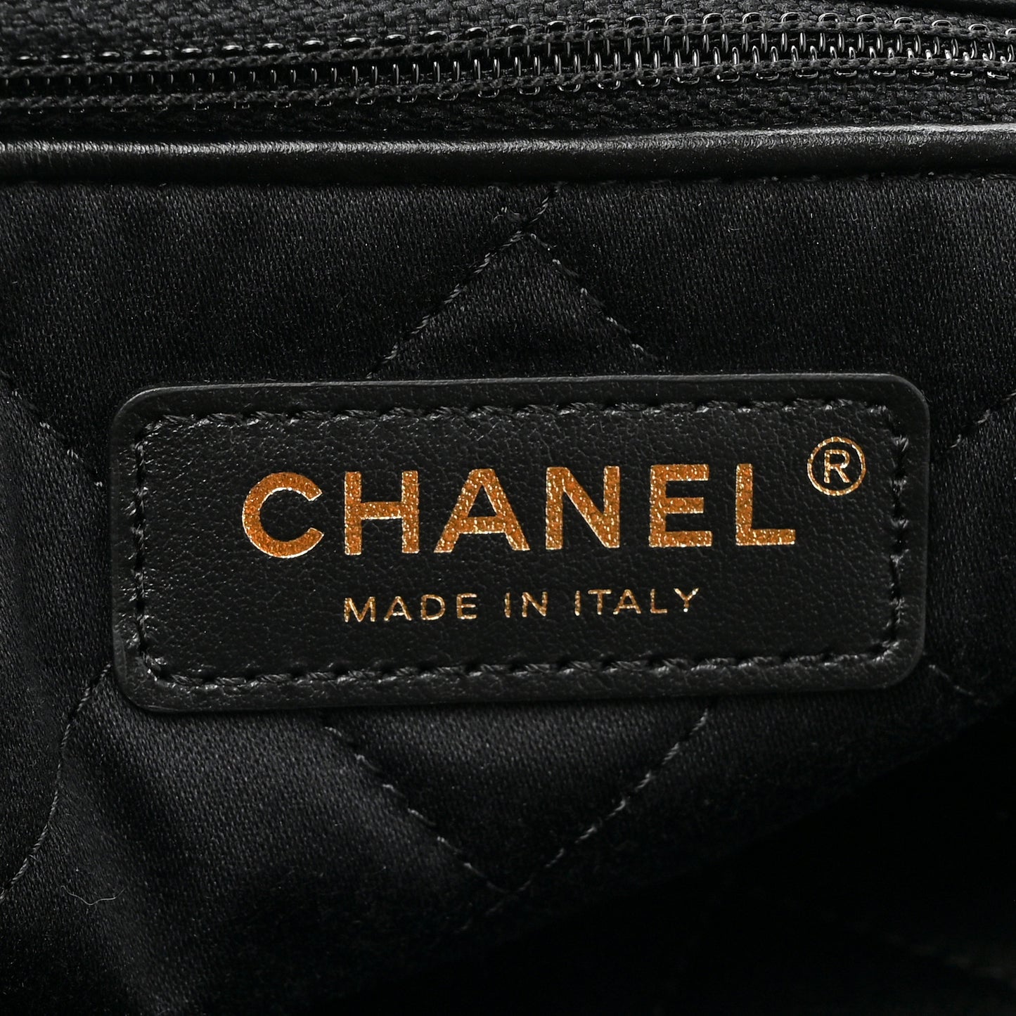 Shiny Calfskin Quilted Small Chanel 22 Black