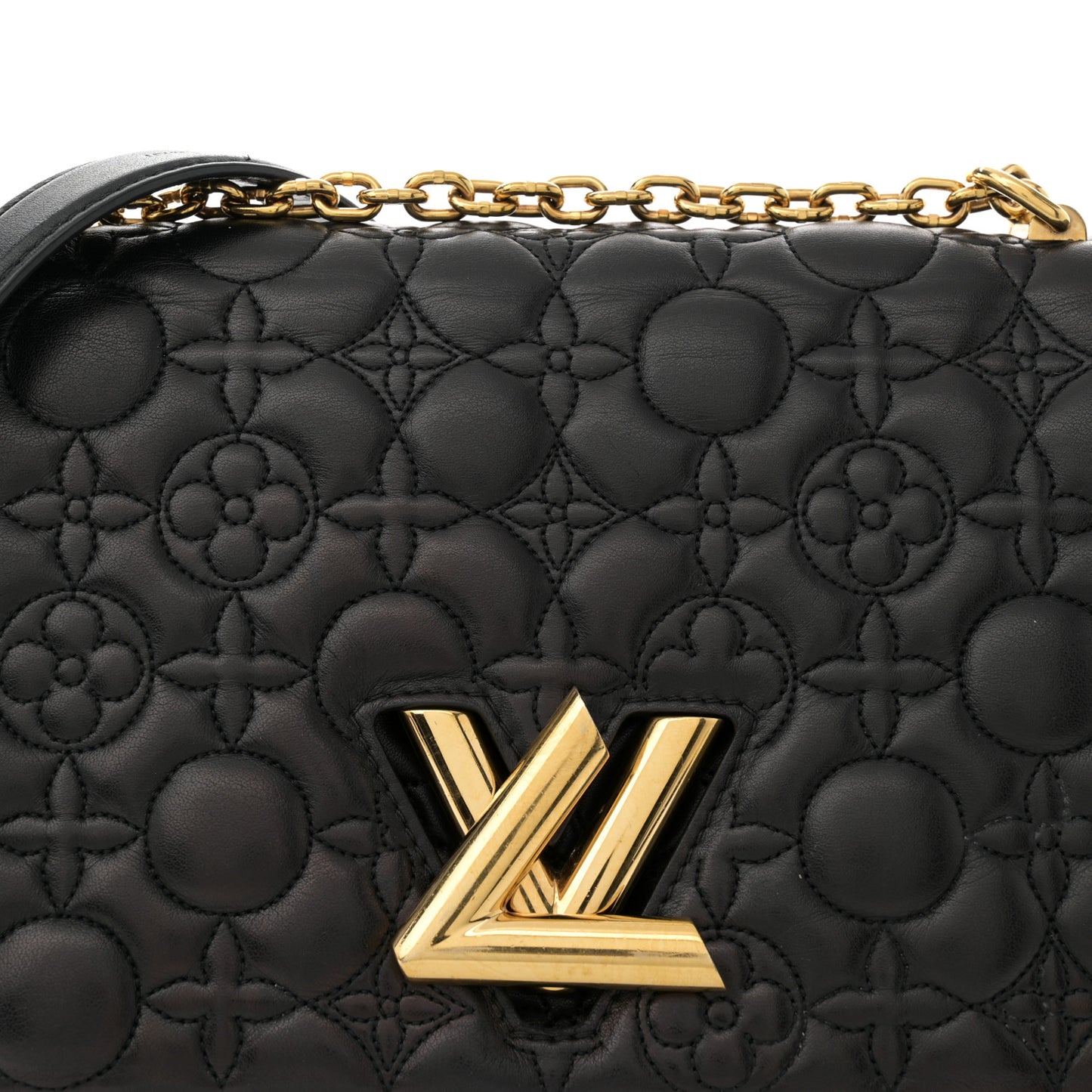 Lambskin Flower Quilted Twist Shoulder Bag GM Black