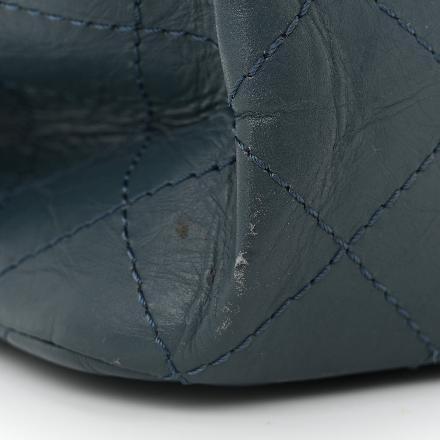 Aged Calfskin Quilted 2.55 Reissue 226 Flap Dark Blue