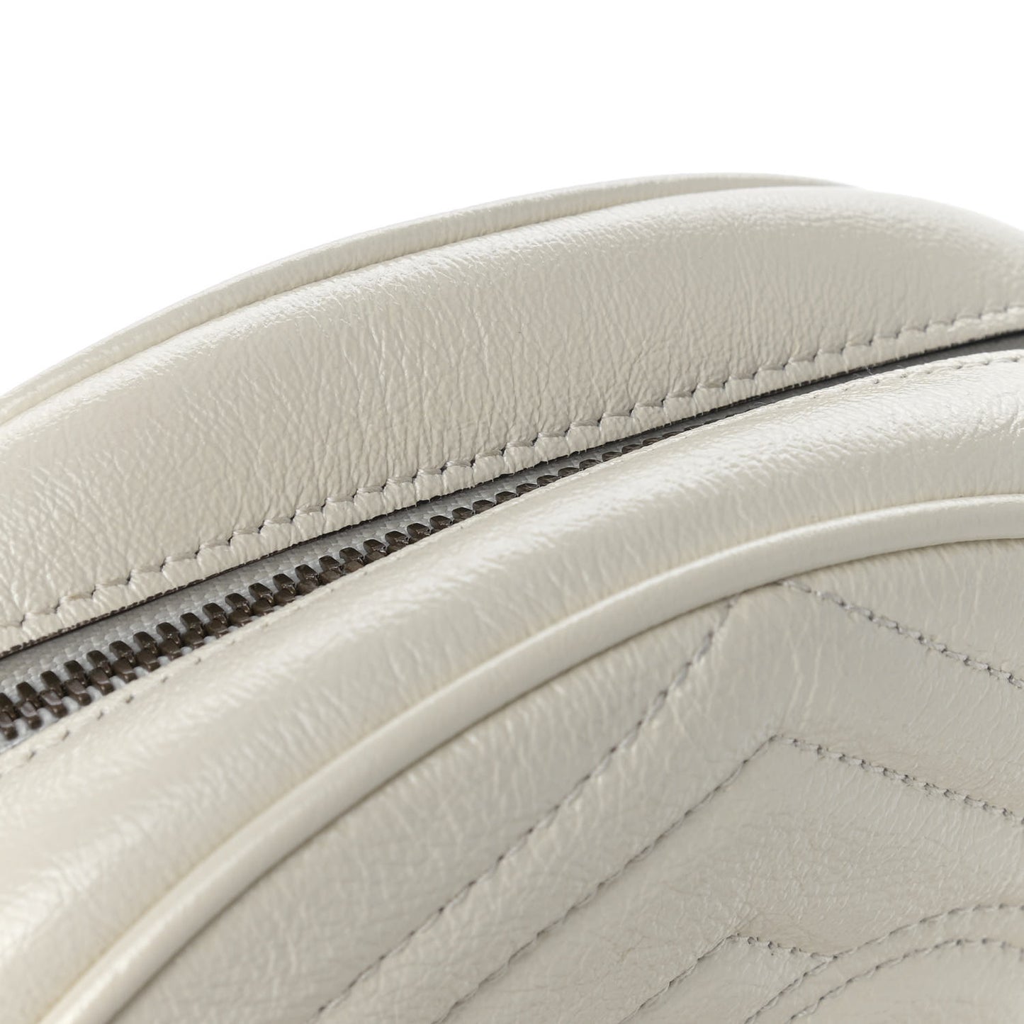 Calfskin Matelasse Mini GG Marmont Round Shoulder Bag White