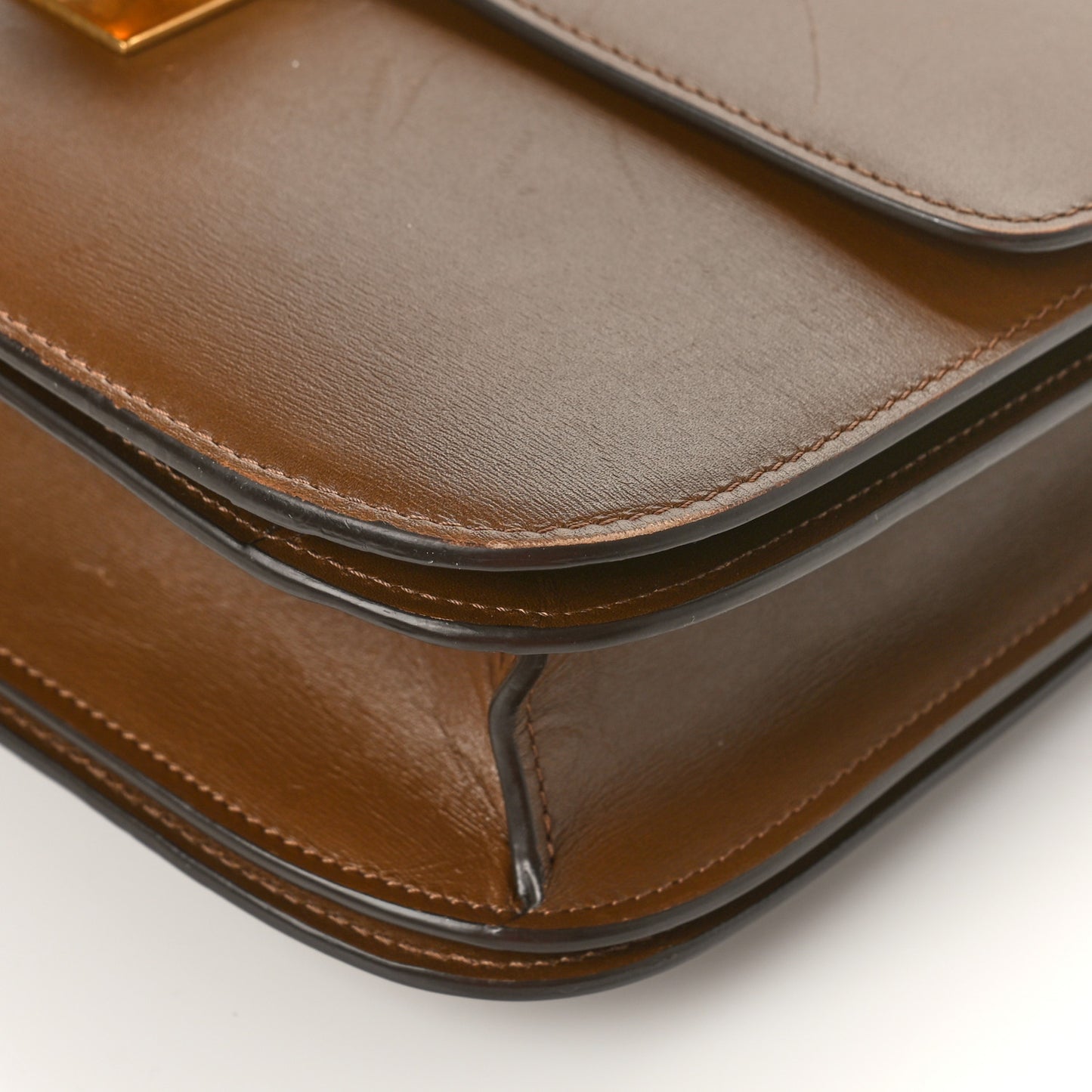 Smooth Calfskin Medium Classic Box Flap Bag Camel