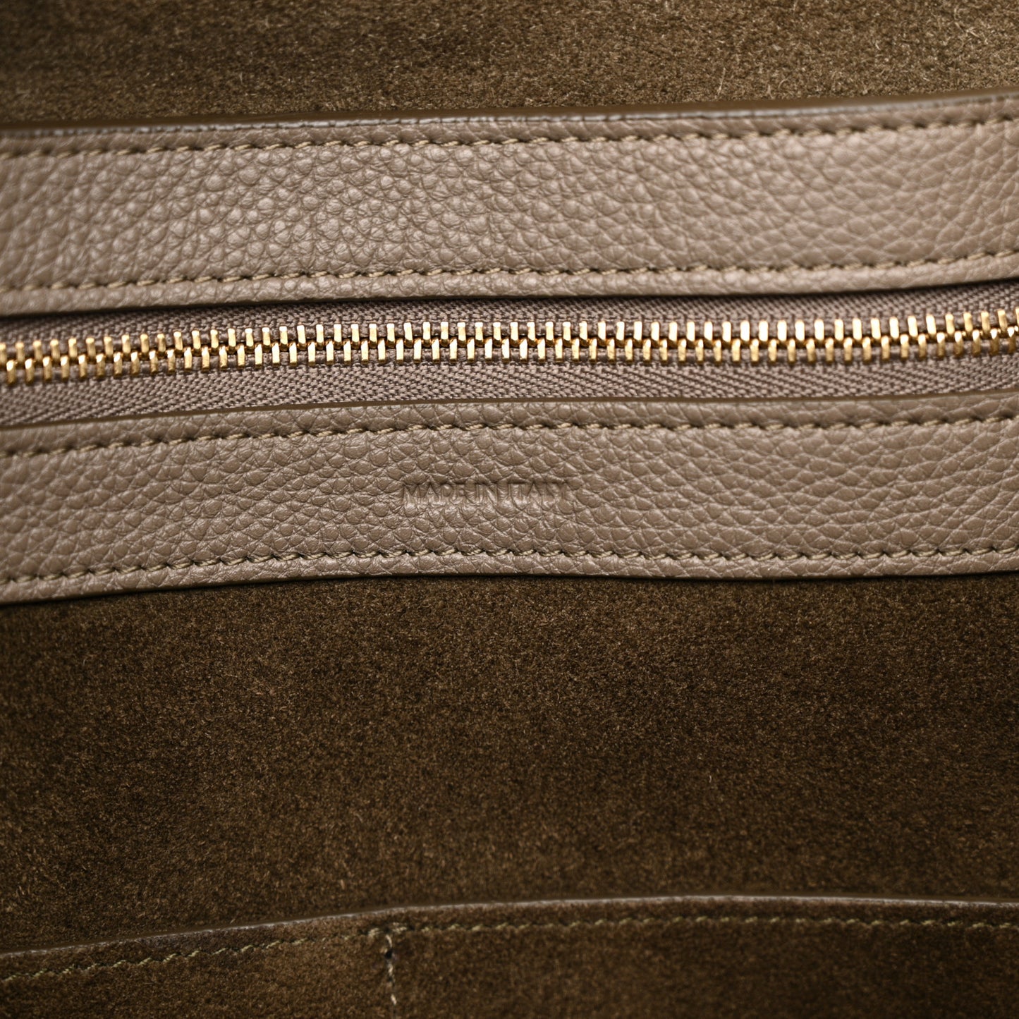 Grained Calfskin Medium Horizontal Cabas Phantom Taupe