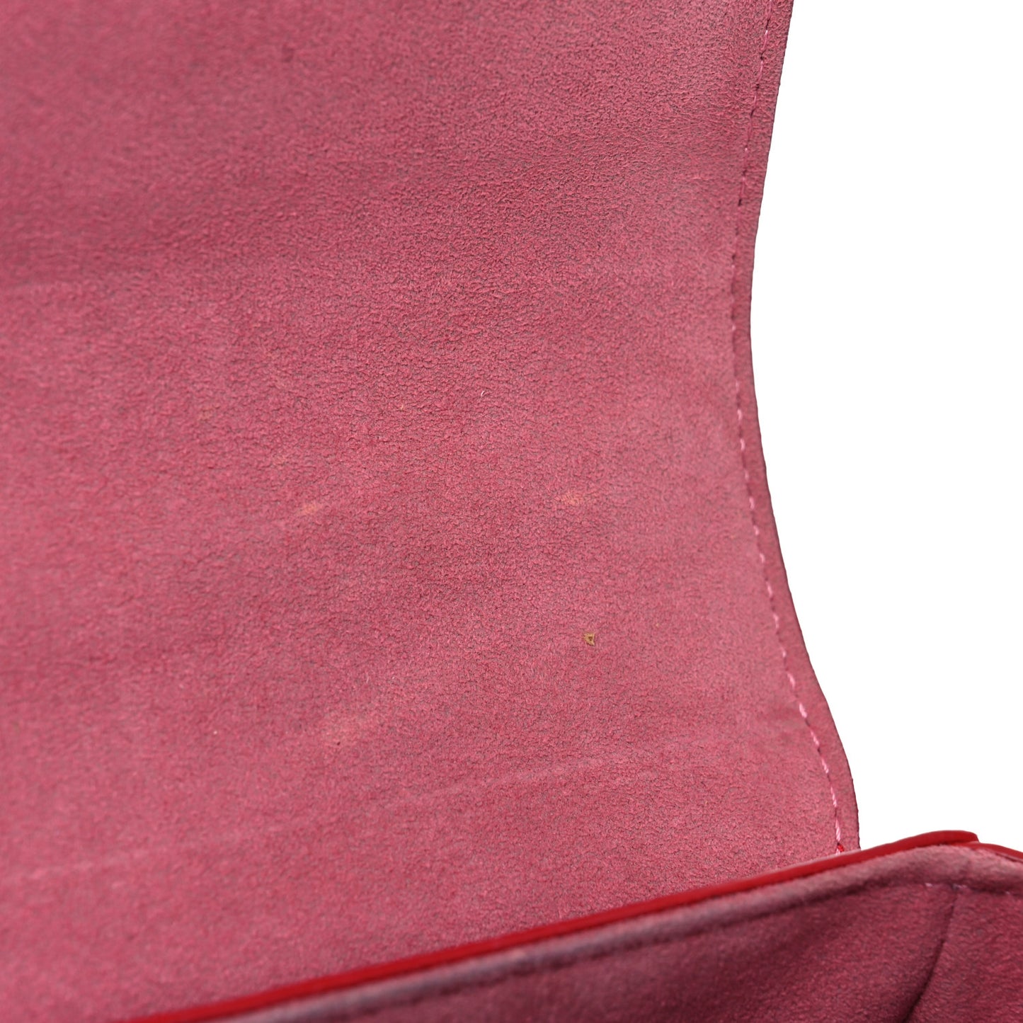 Epi Twist Shoulder Bag MM Coquelicot