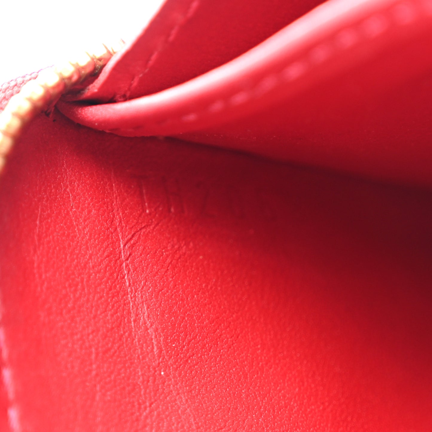 Vernis Zippy Coin Purse Pomme D'Amour