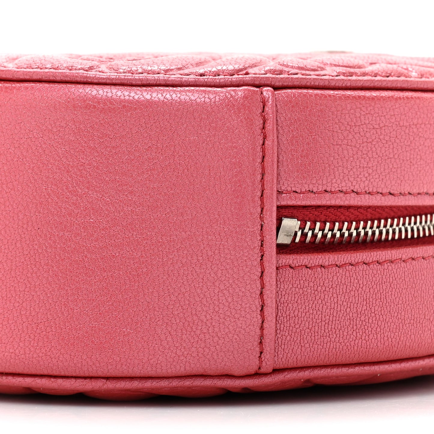 Goatskin Camellia Quilted Round Clutch With Chain Dark Pink