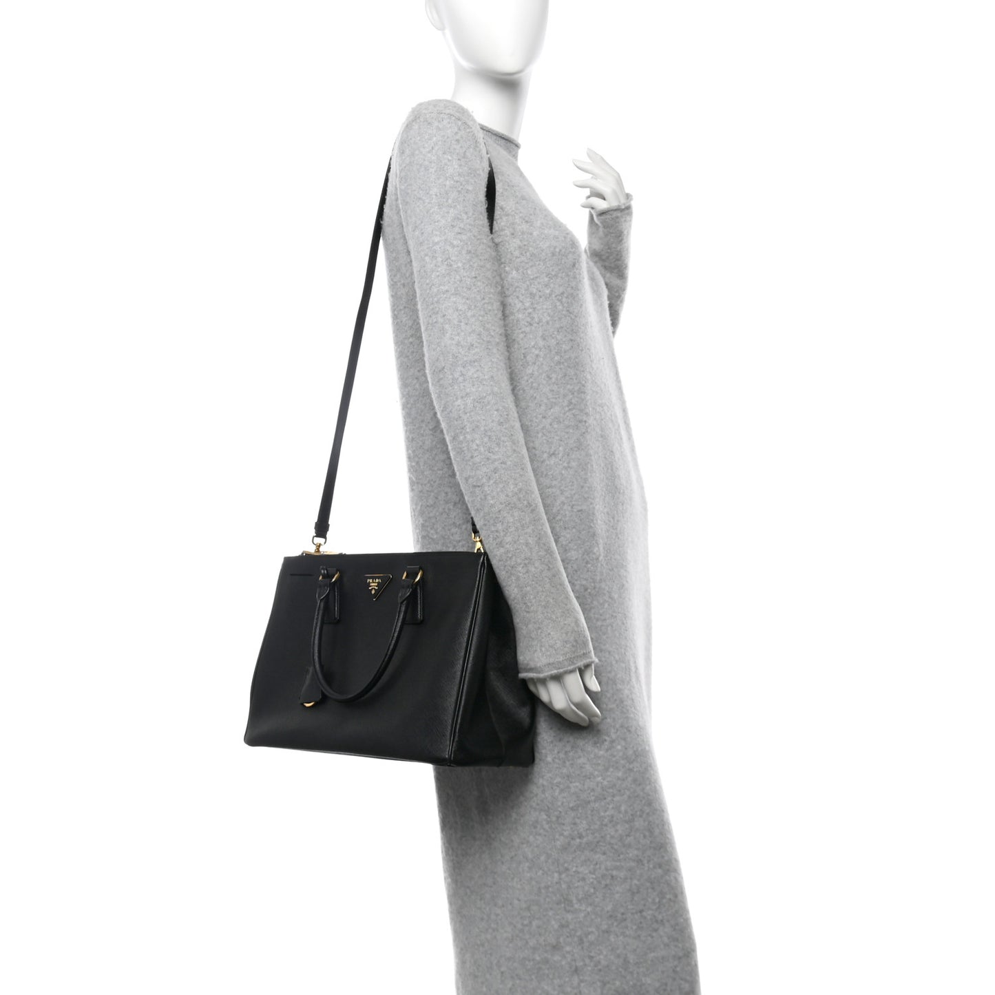 Saffiano Lux Large Galleria Double Zip Tote Black