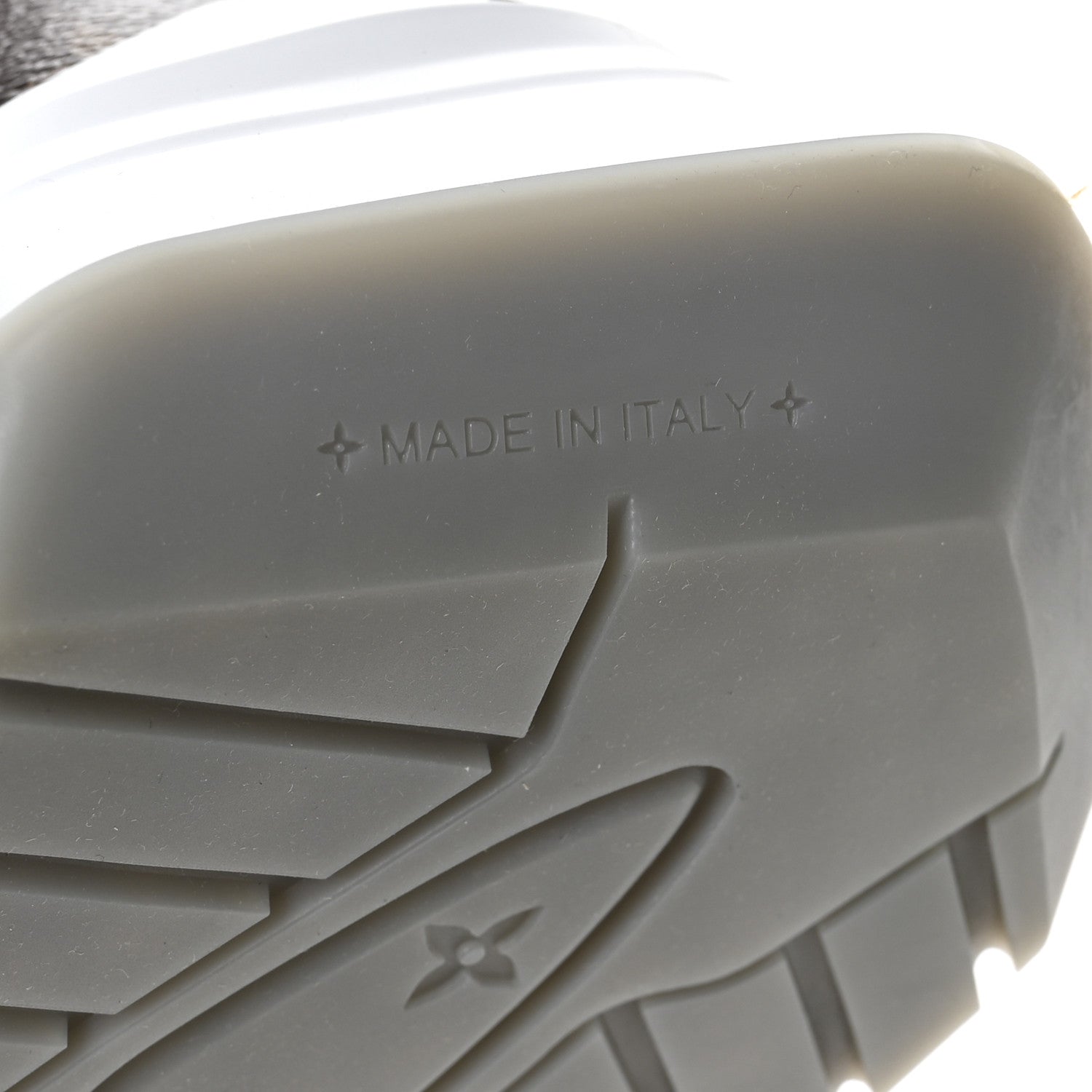 Louis Vuitton Calfskin Monogram Mens LV Archlight 2.0 Platform Sneakers 8.5 White 7 of 8