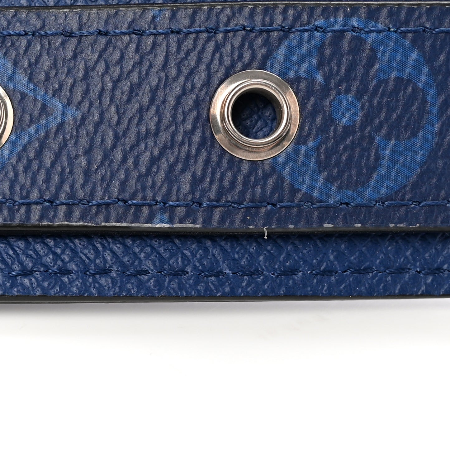 Taiga Monogram Eclipse Keepall Bandouliere 50 Pacific Blue