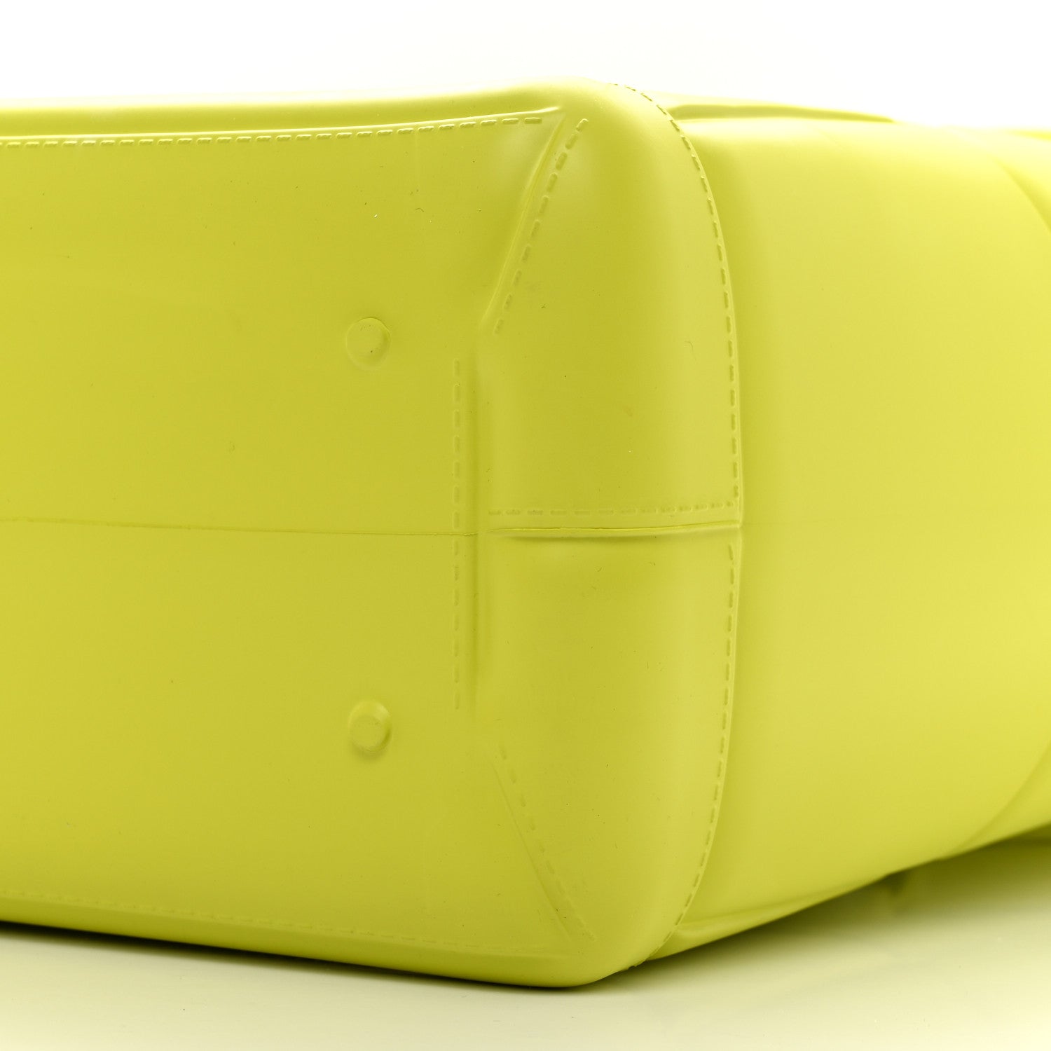 Bottega Veneta Rubber Maxi Intrecciato Medium Arco Kiwi Green 9 of 11