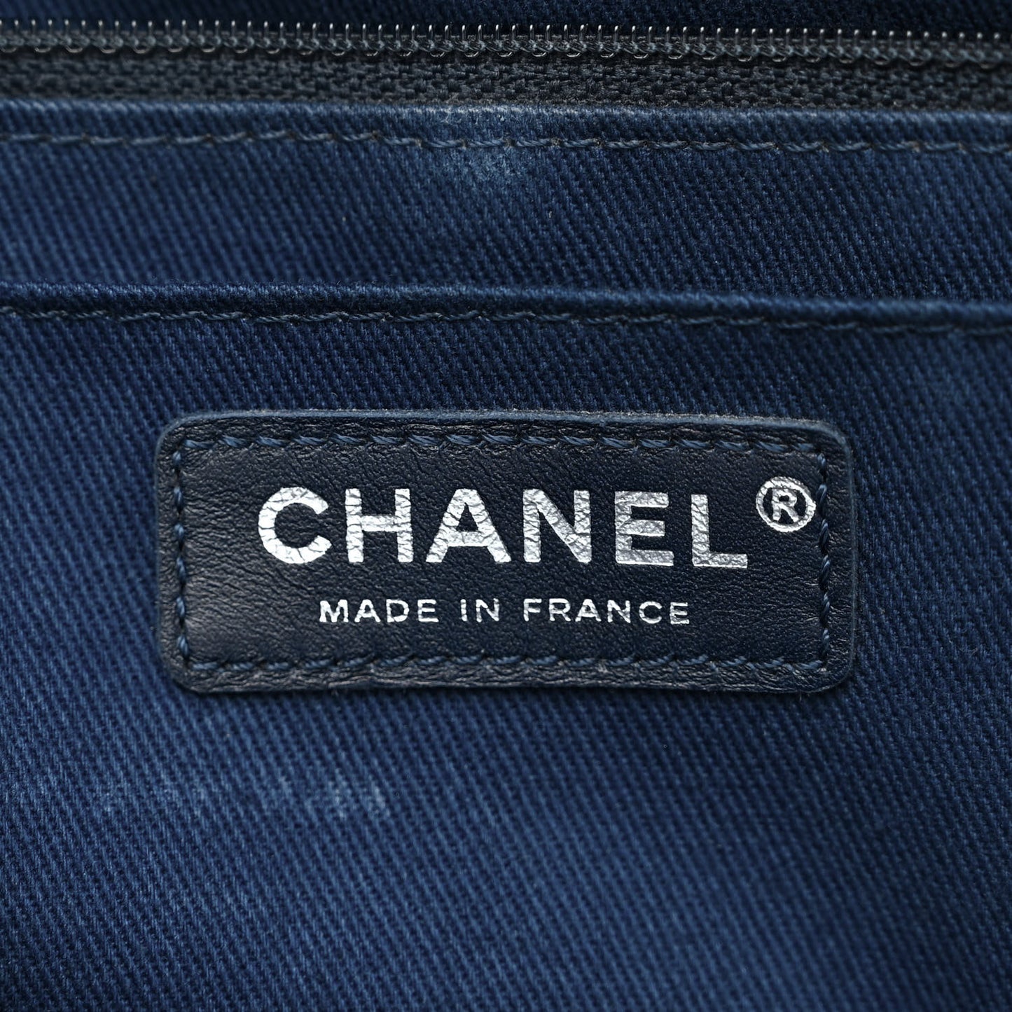 Grained Vegetal Calfskin Urban Shopping Tote Blue