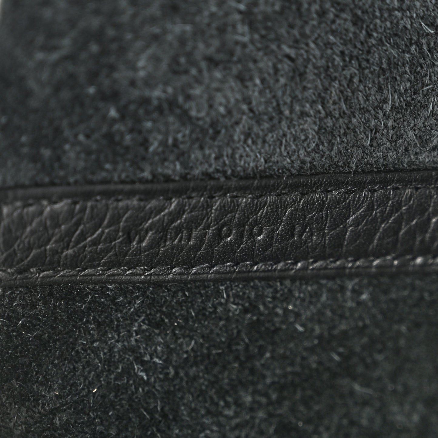 Taurillon Clemence Picotin Lock 22 MM Black