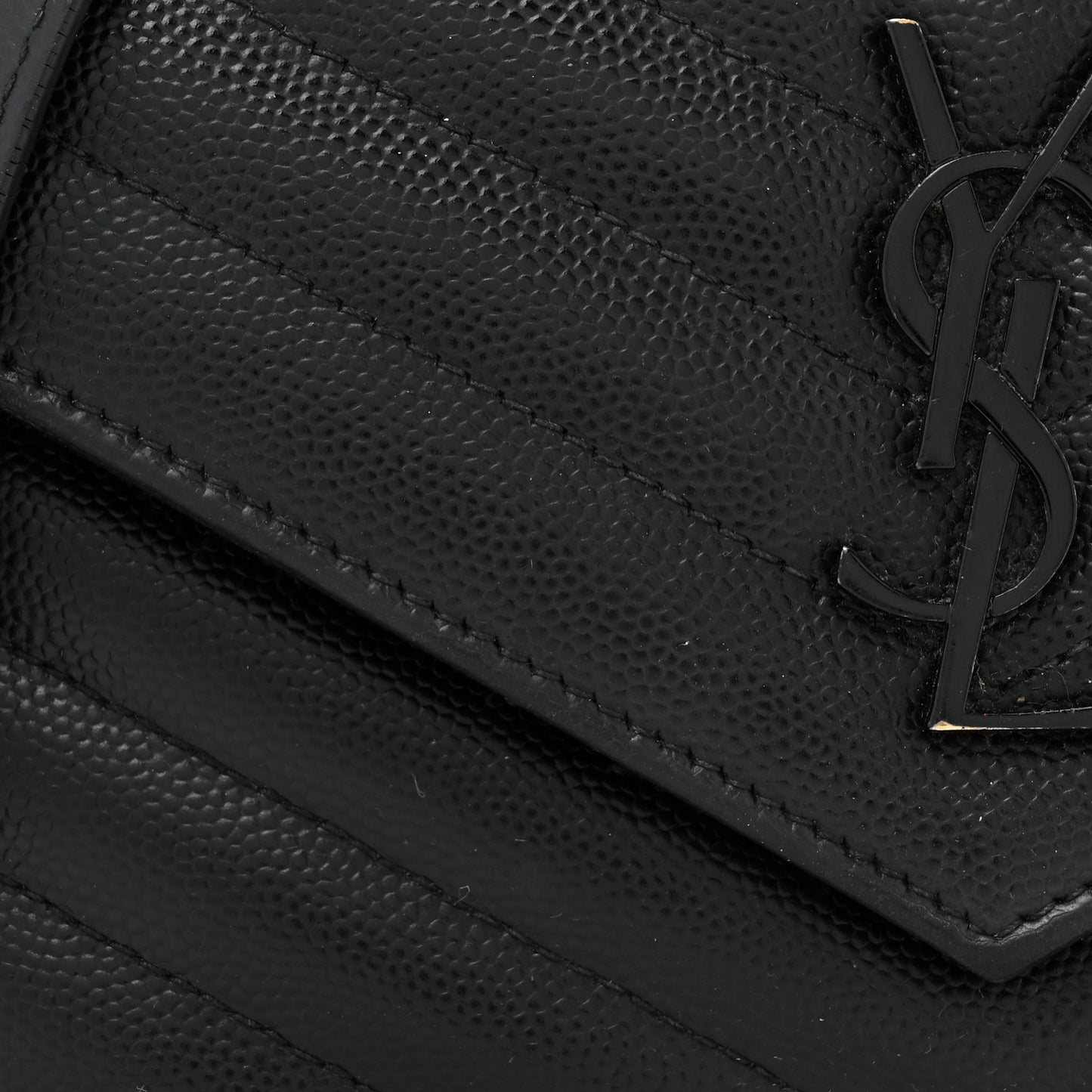 Grain De Poudre Matelasse Chevron Monogram Monochrome Envelope Chain Wallet Black