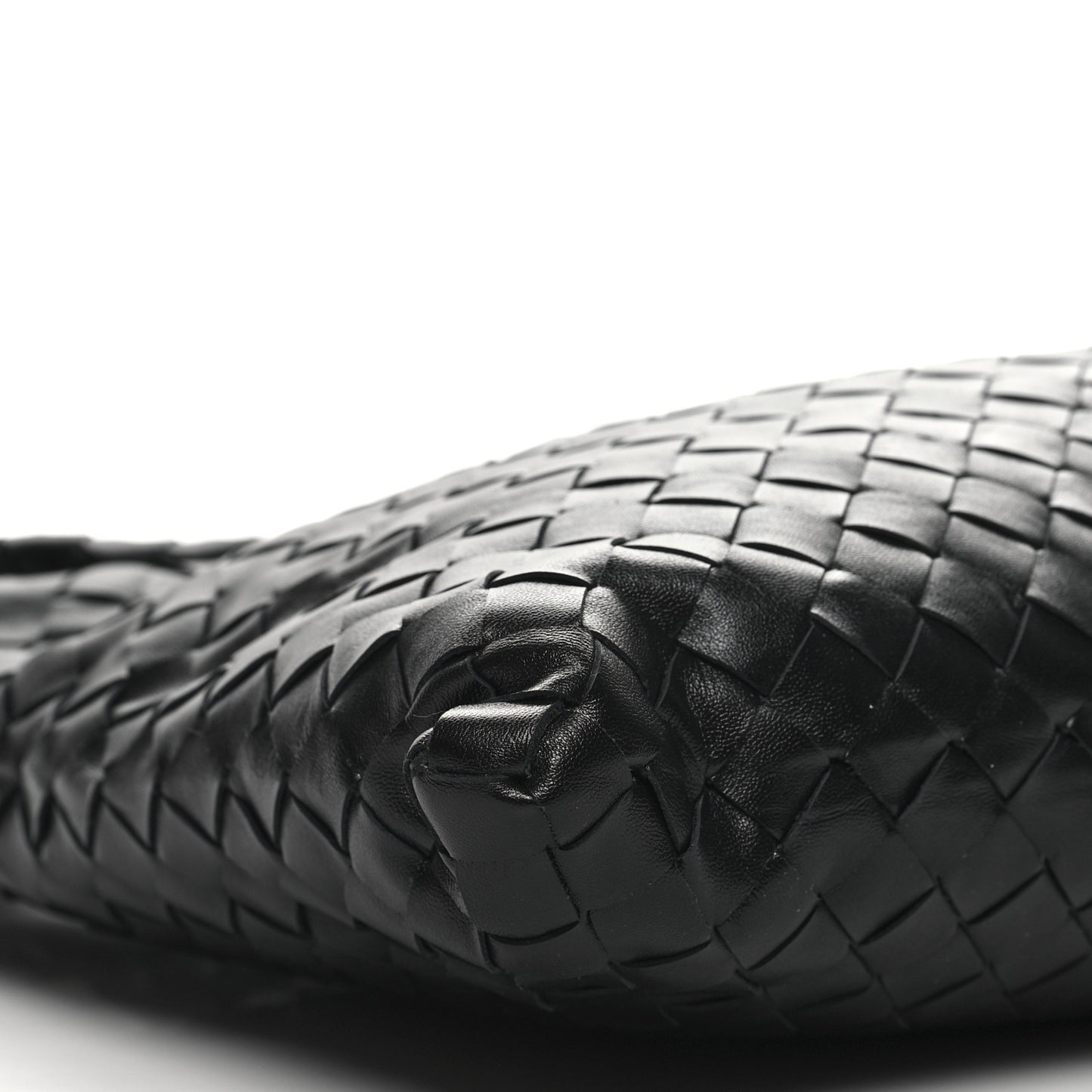 Calfskin Intrecciato Small Hop Black