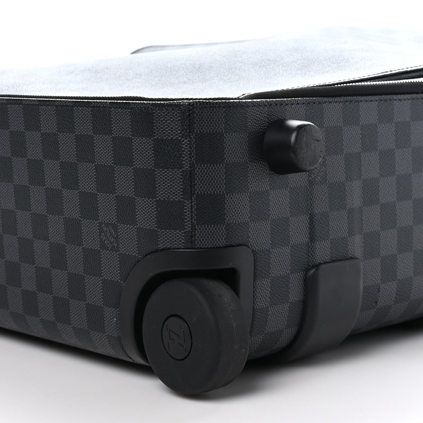 Damier Graphite Pegase Trolley Case