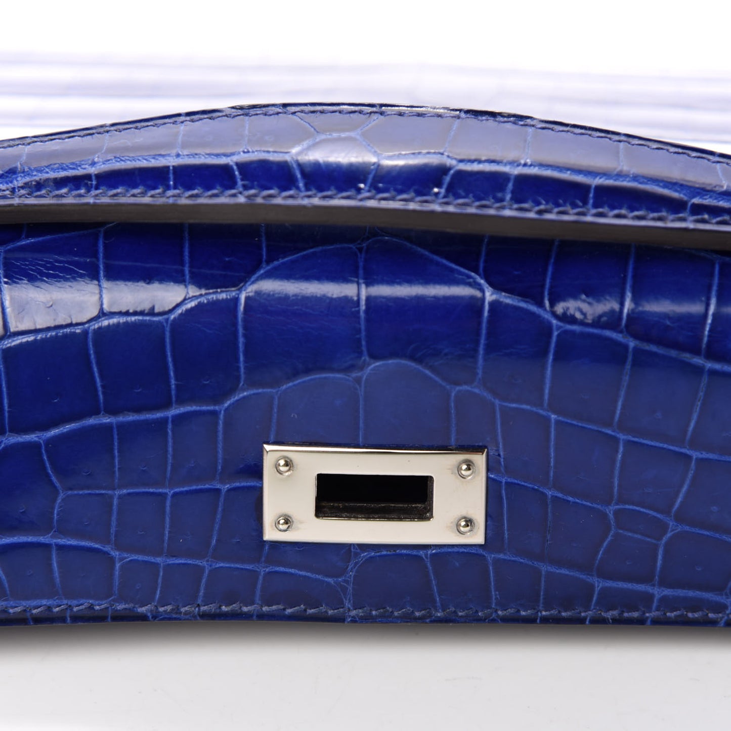 Shiny Niloticus Crocodile Kelly Cut Pochette Bleu Electrique