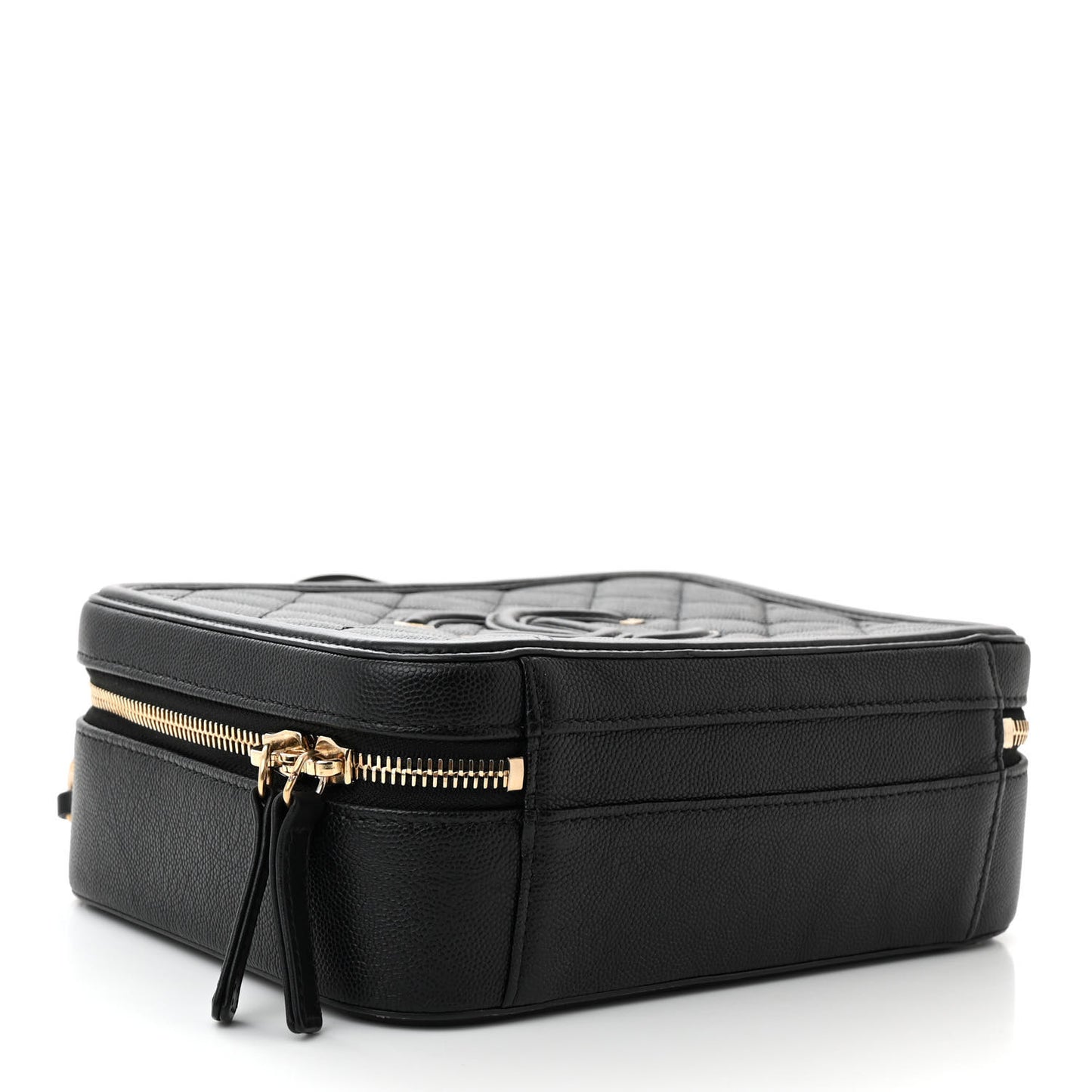 Caviar Quilted Medium CC Filigree Vanity Case Black