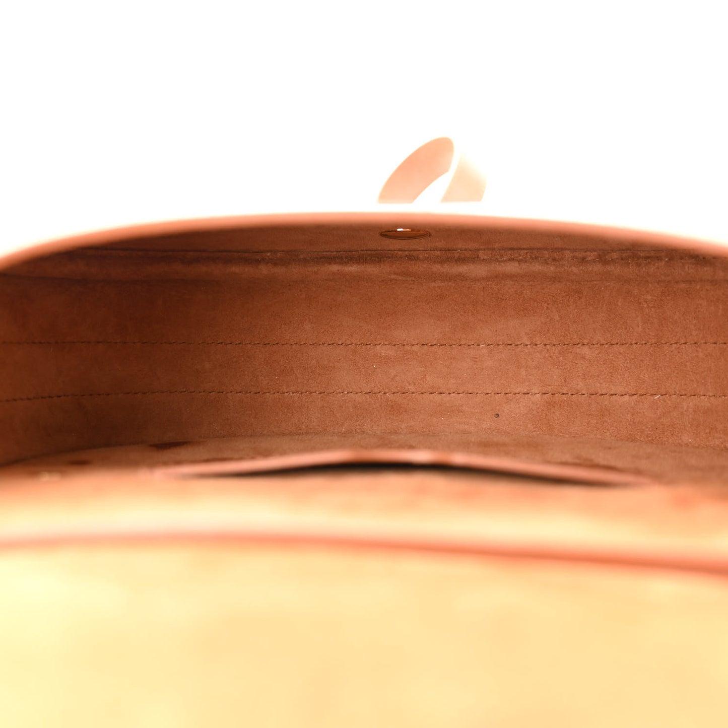 Box Calfskin Medium Bobby Flap Camel