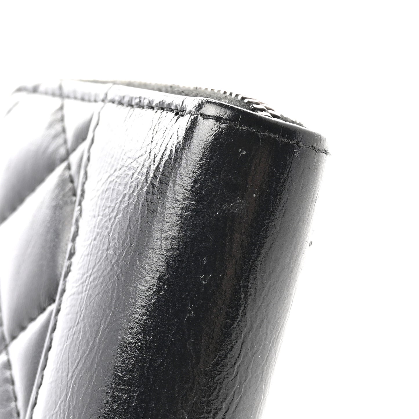 Aged Calfskin Quilted Small Gabrielle Zip Around Wallet Black