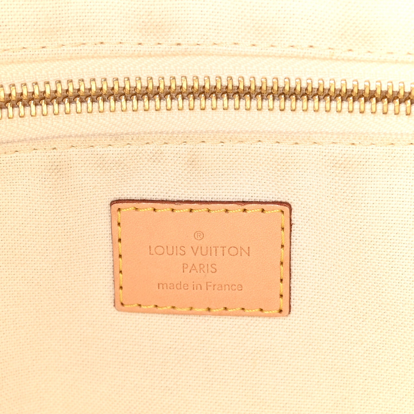Damier Azur Cabas Adventure MM
