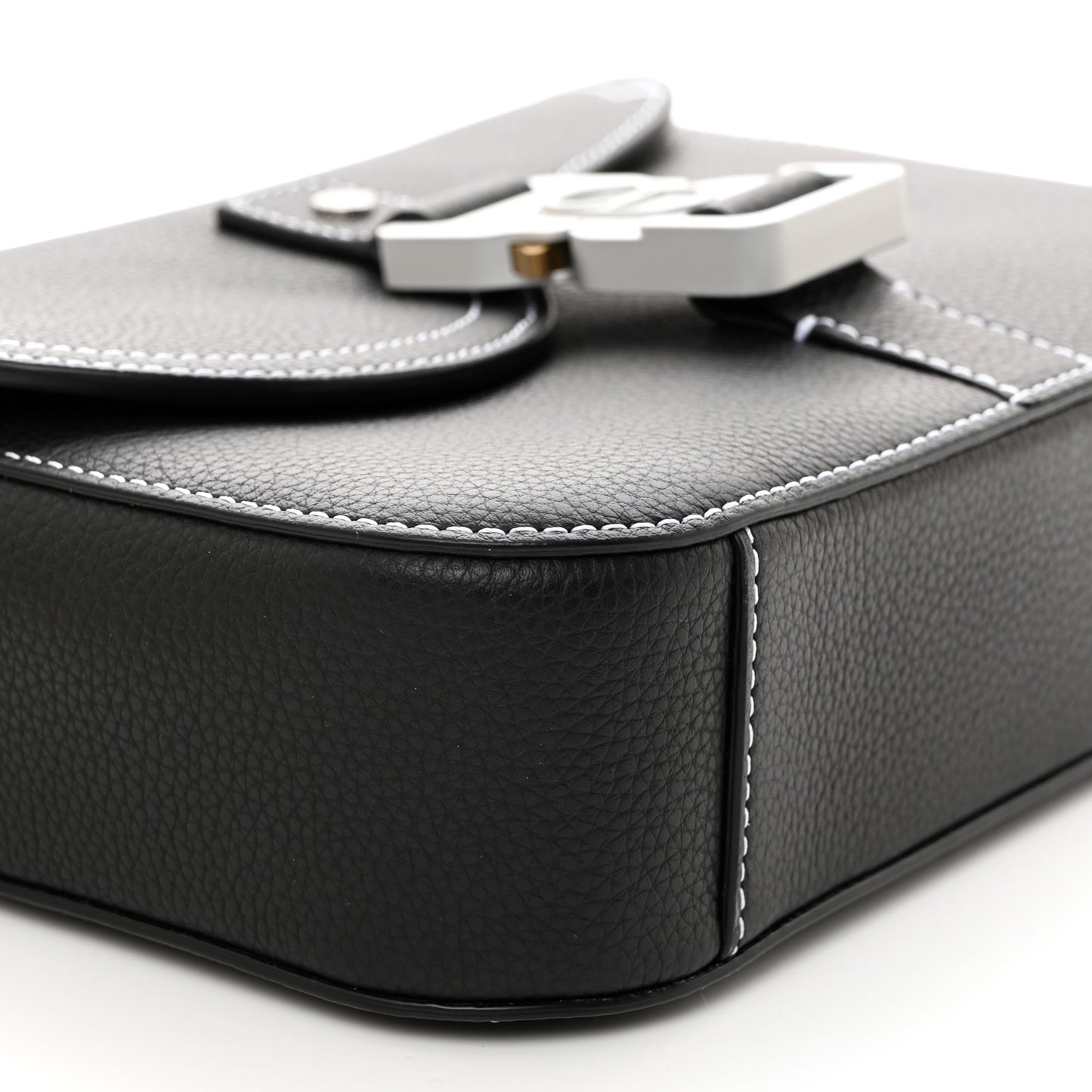 Grained Calfskin Small Saddle Messenger Bag Black