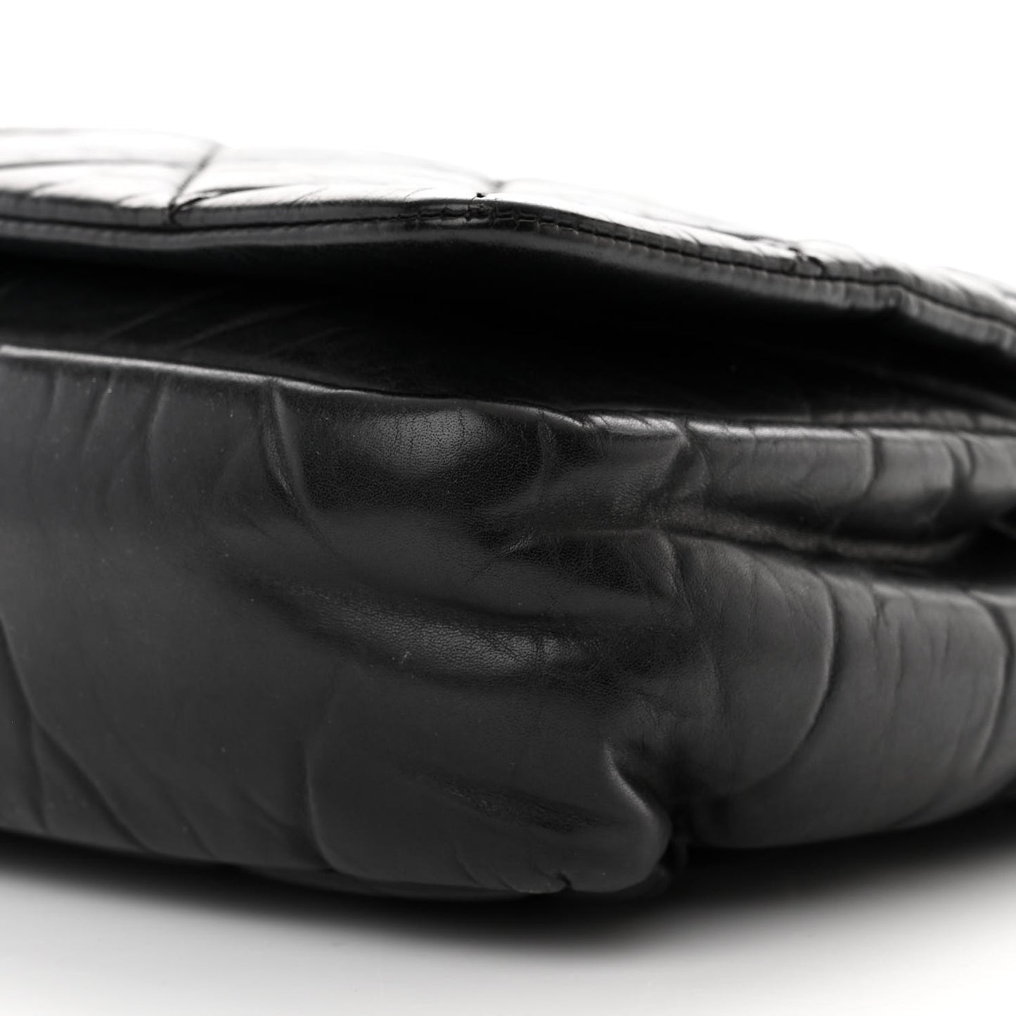 Aged Calfskin Quilted Medium Pondichery Flap Black