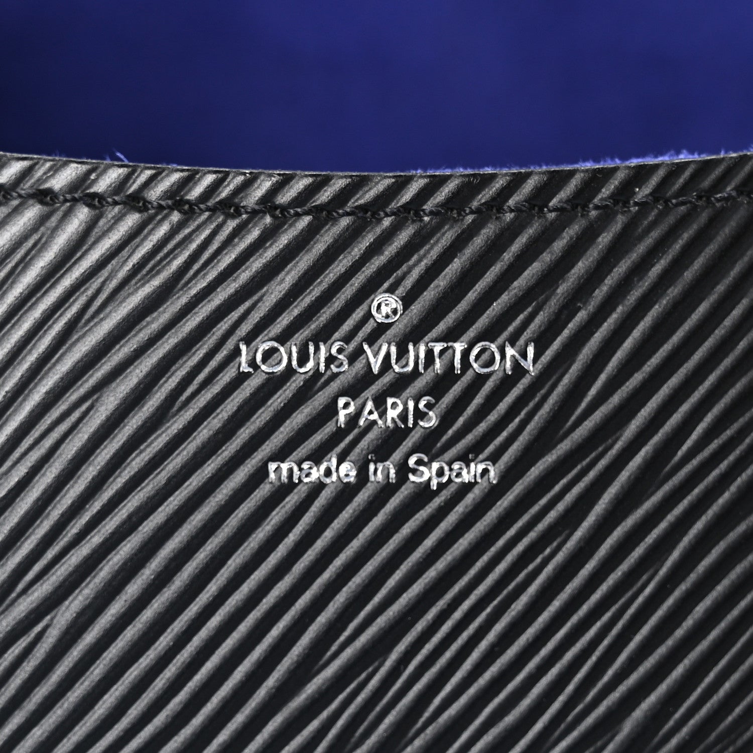 Louis Vuitton Epi Buci Crossbody Black 6 of 9