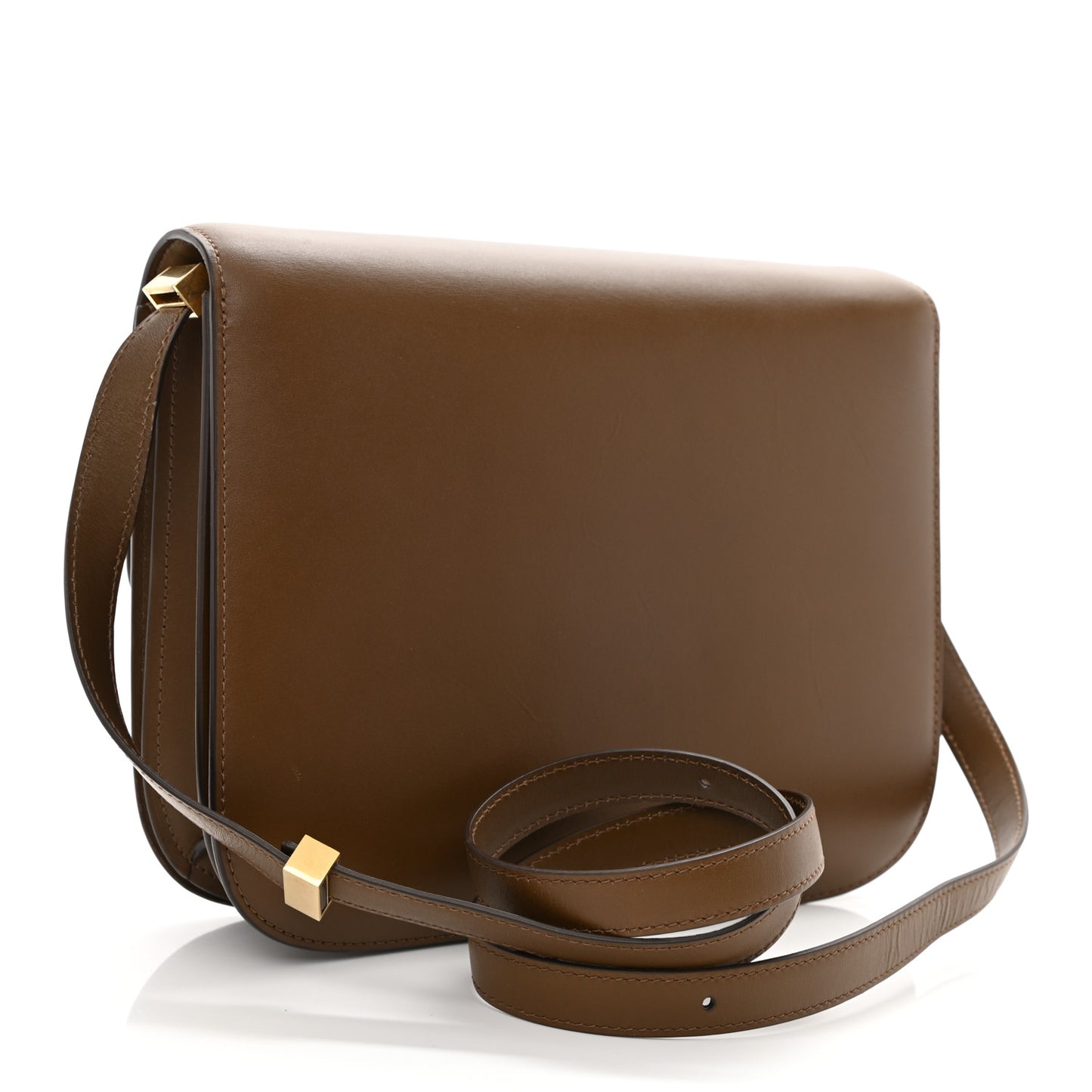 Box Calfskin Medium Classic Box Flap Bag Camel
