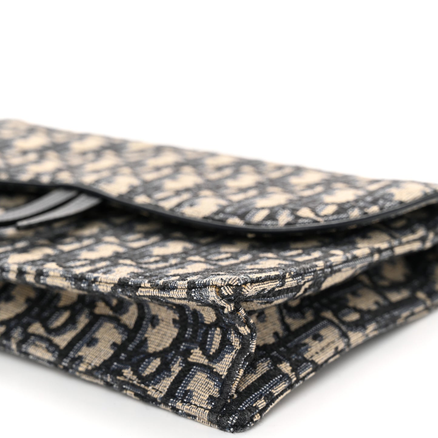 Oblique Saddle Chain Pouch Blue