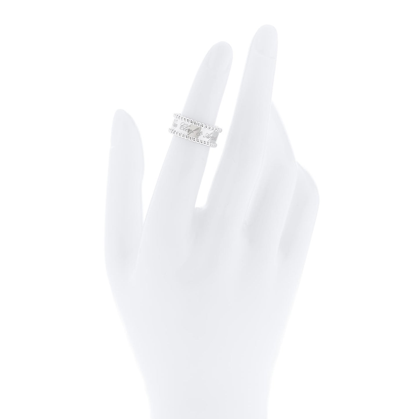 18K White Gold Perlee Signature Ring 47 4.25