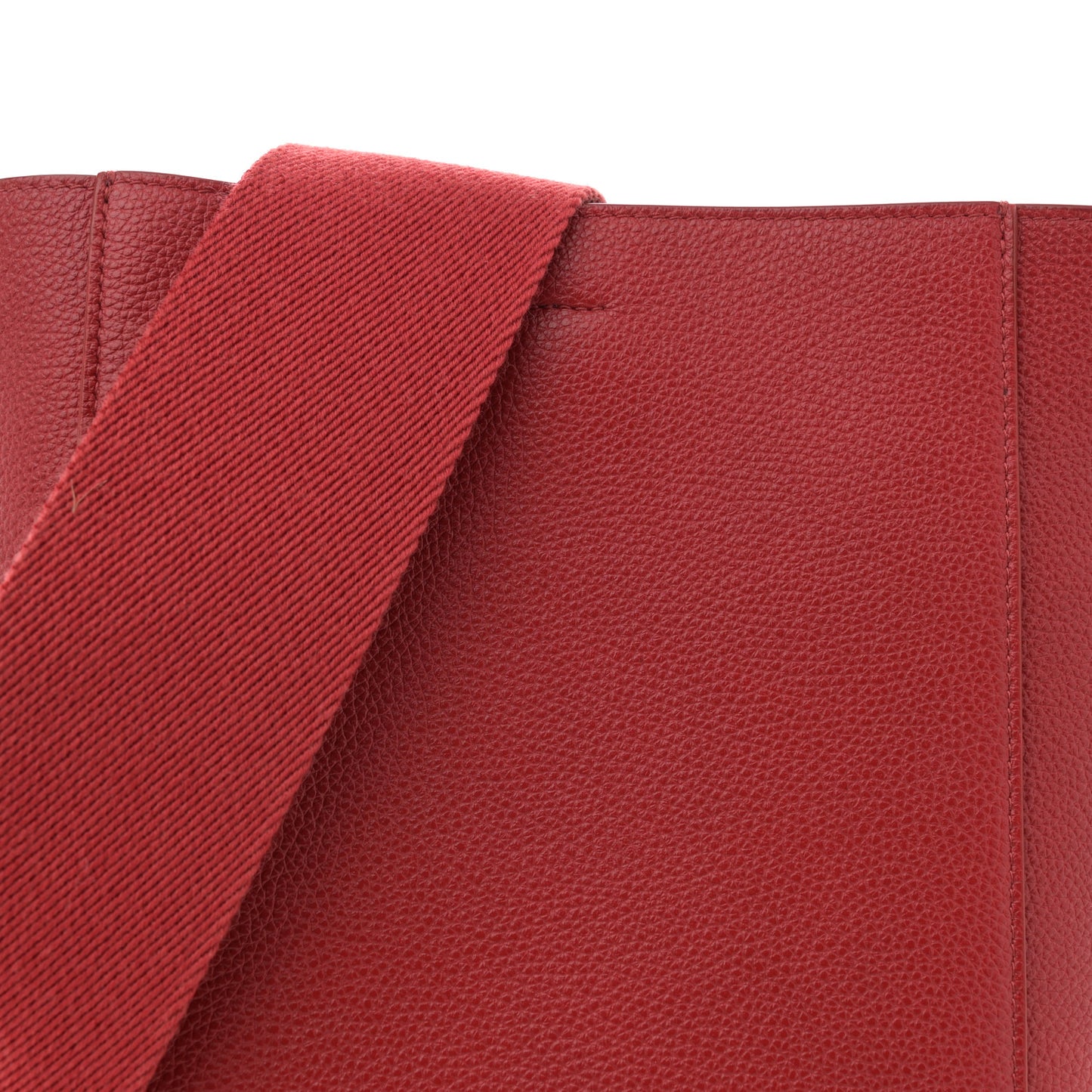 Soft Grained Calfskin Sangle Bucket Bag Red