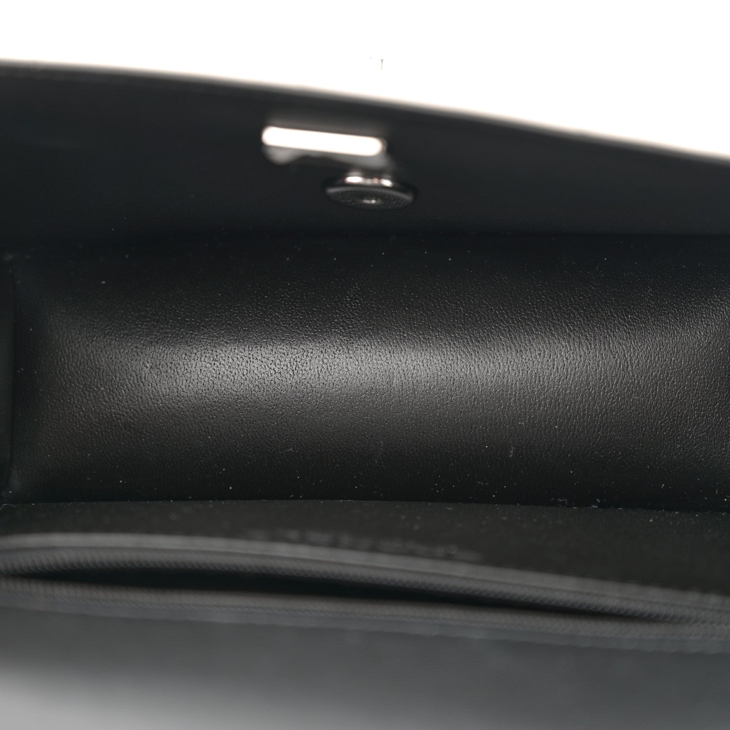 Chanel Lambskin Calfskin Mini Chocolate Bar Flap Bag White Black 5 of 10