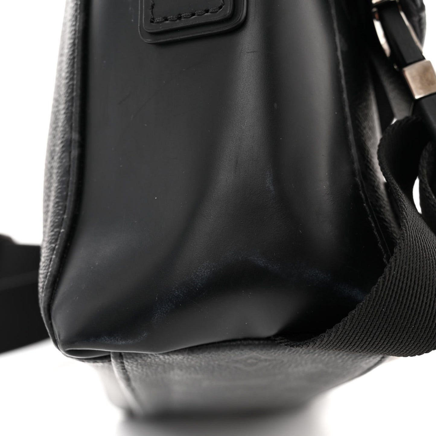 Monogram Eclipse Voyager Messenger PM