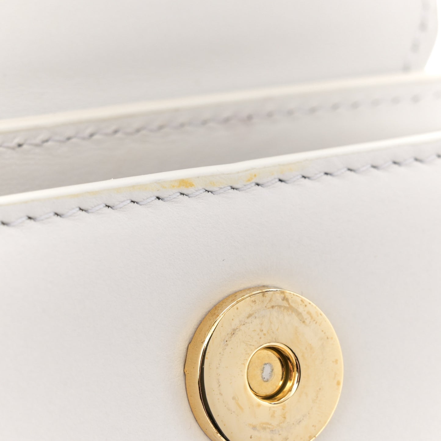 Smooth Calfskin Le Chiquito White