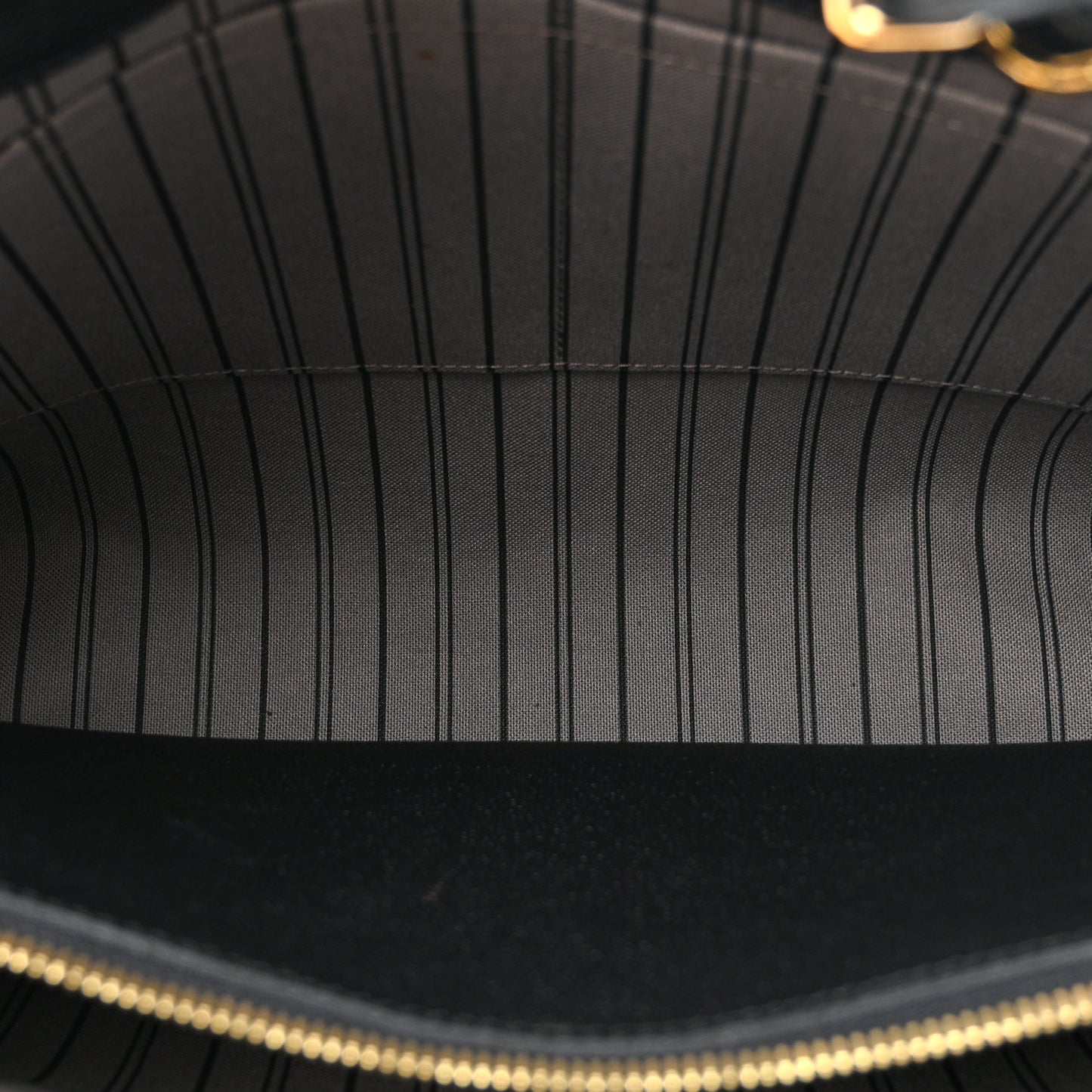 Empreinte Montaigne GM Black