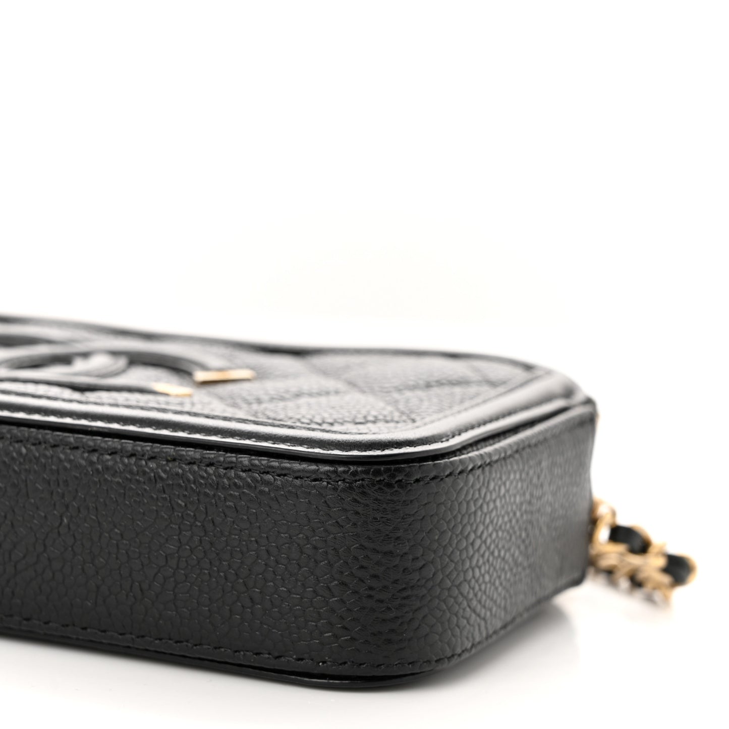 Caviar Quilted CC Filigree Clutch With Chain Black