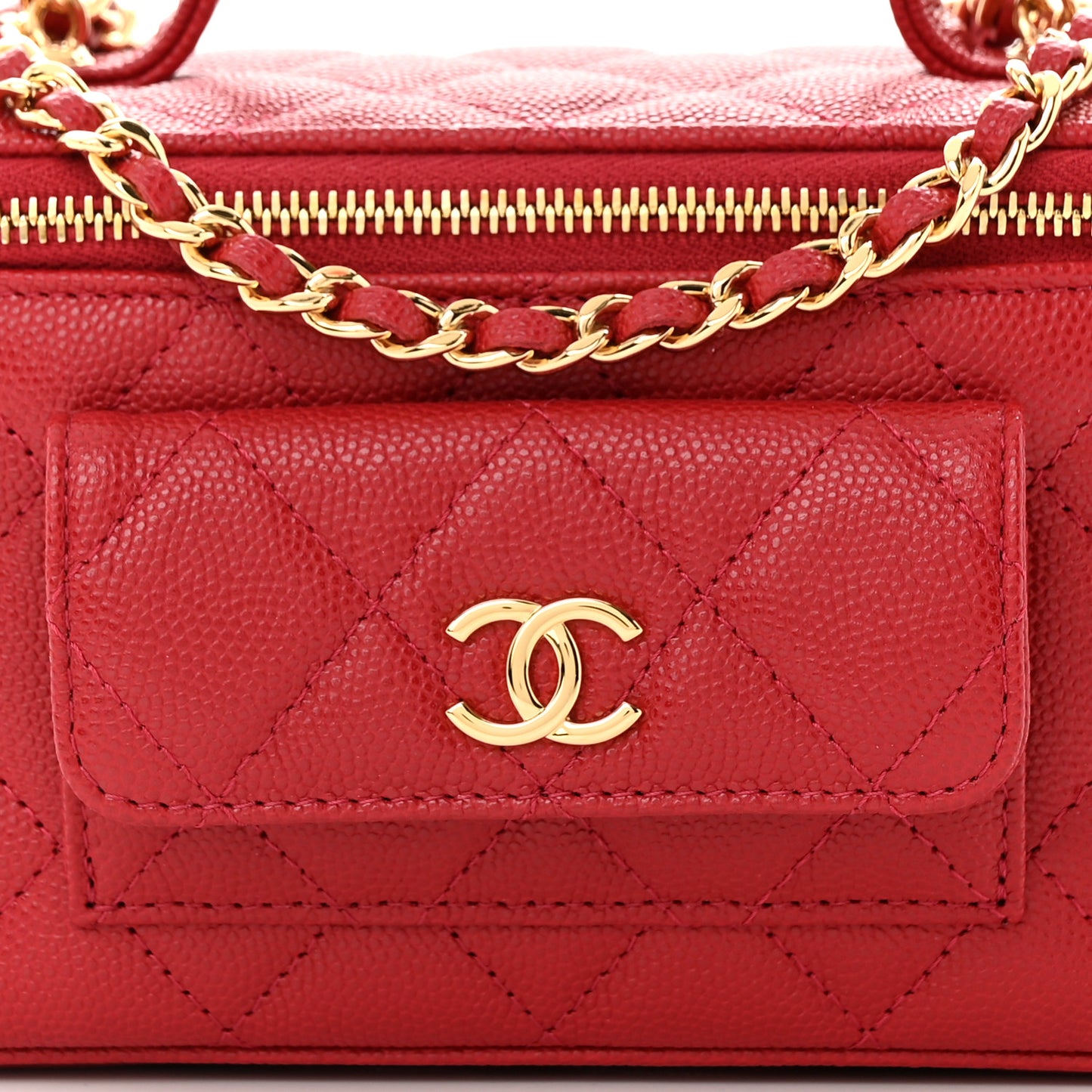 Caviar Quilted Polly Pocket East West Top Vanity With Chain Red