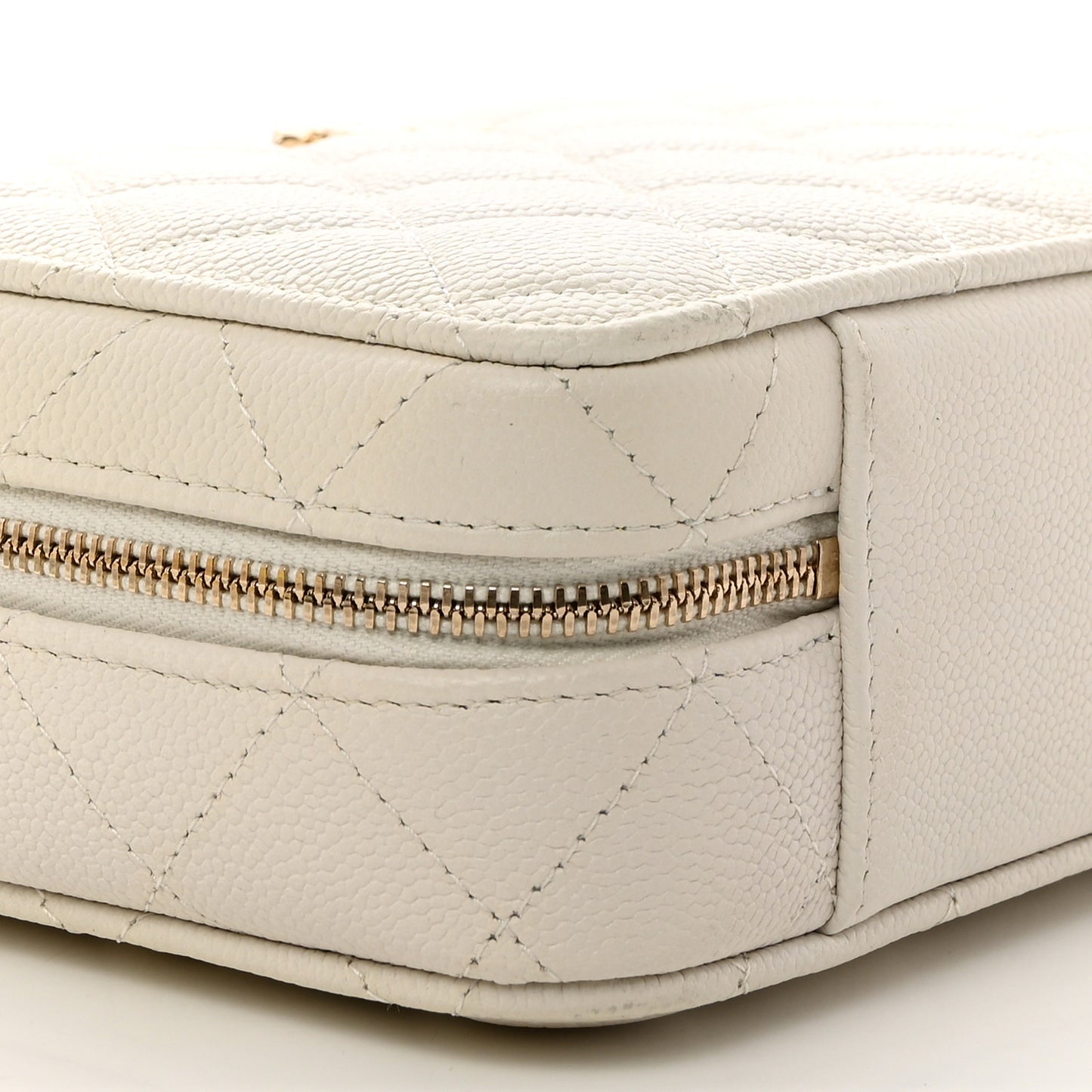 Caviar Quilted Top Handle Vanity Case White