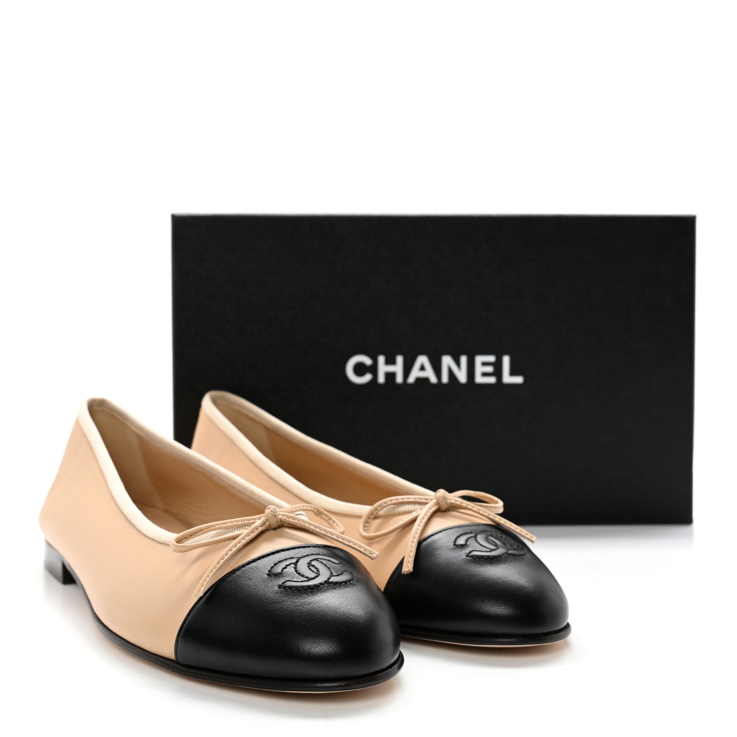 Lambskin Cap Toe CC Ballerina Flats 40.5 Beige Black